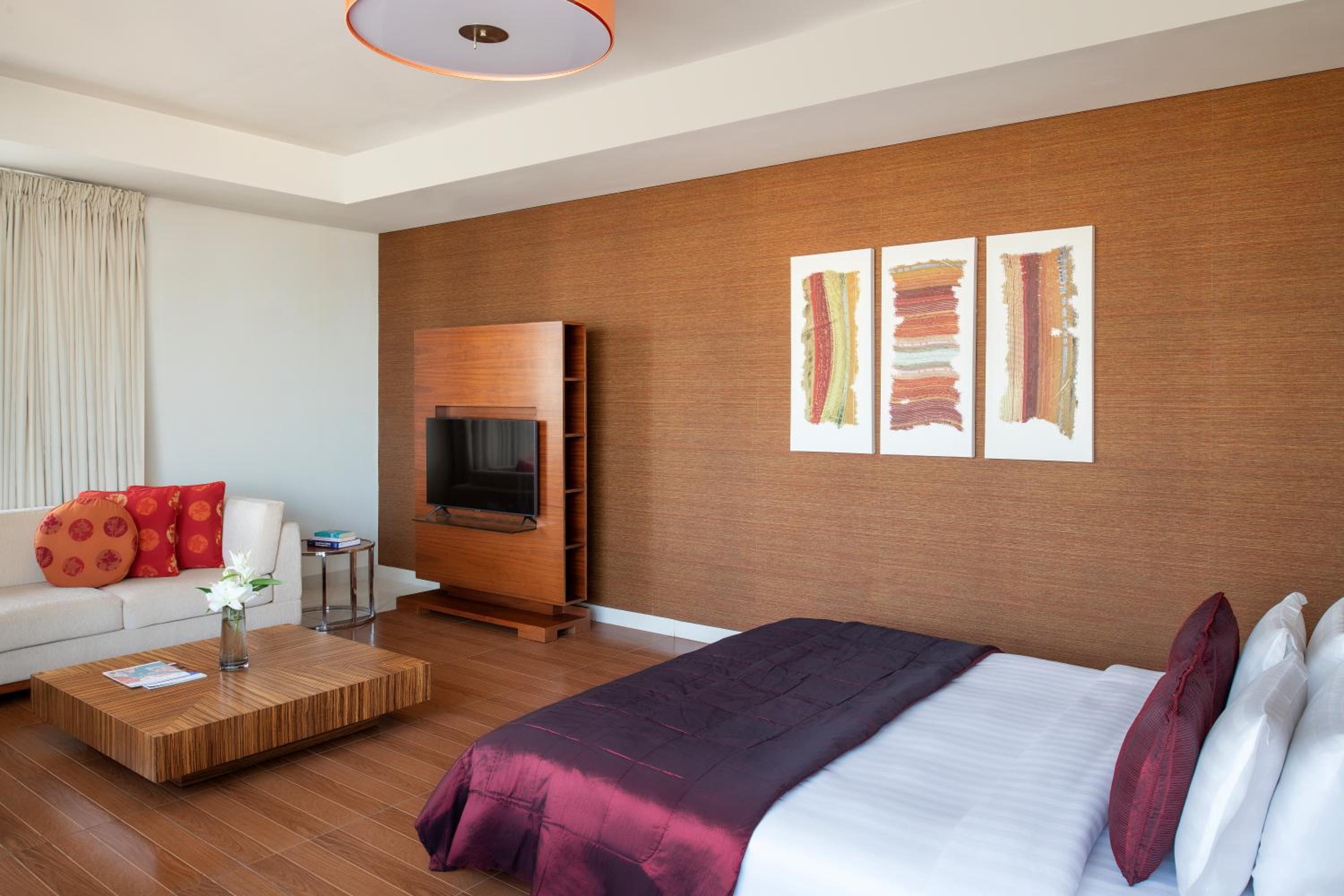 Studio Premier Apartment with beach access