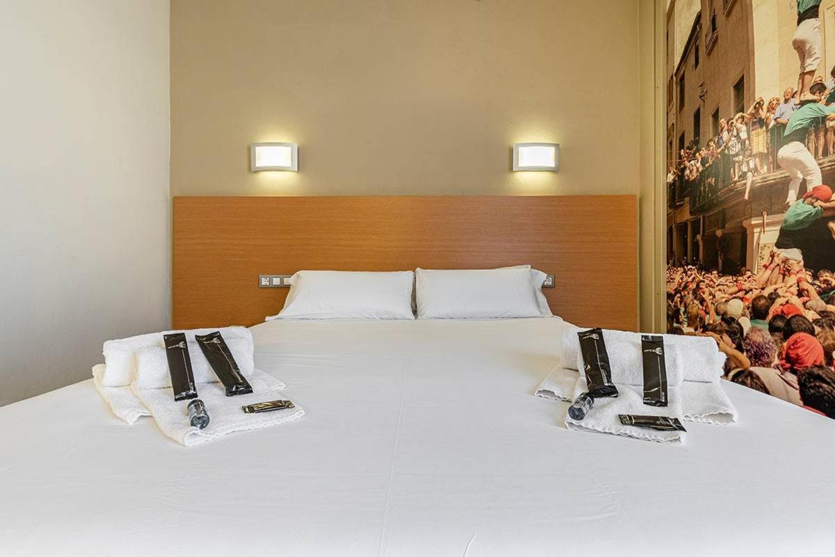 Double or Twin Room - Photo 1