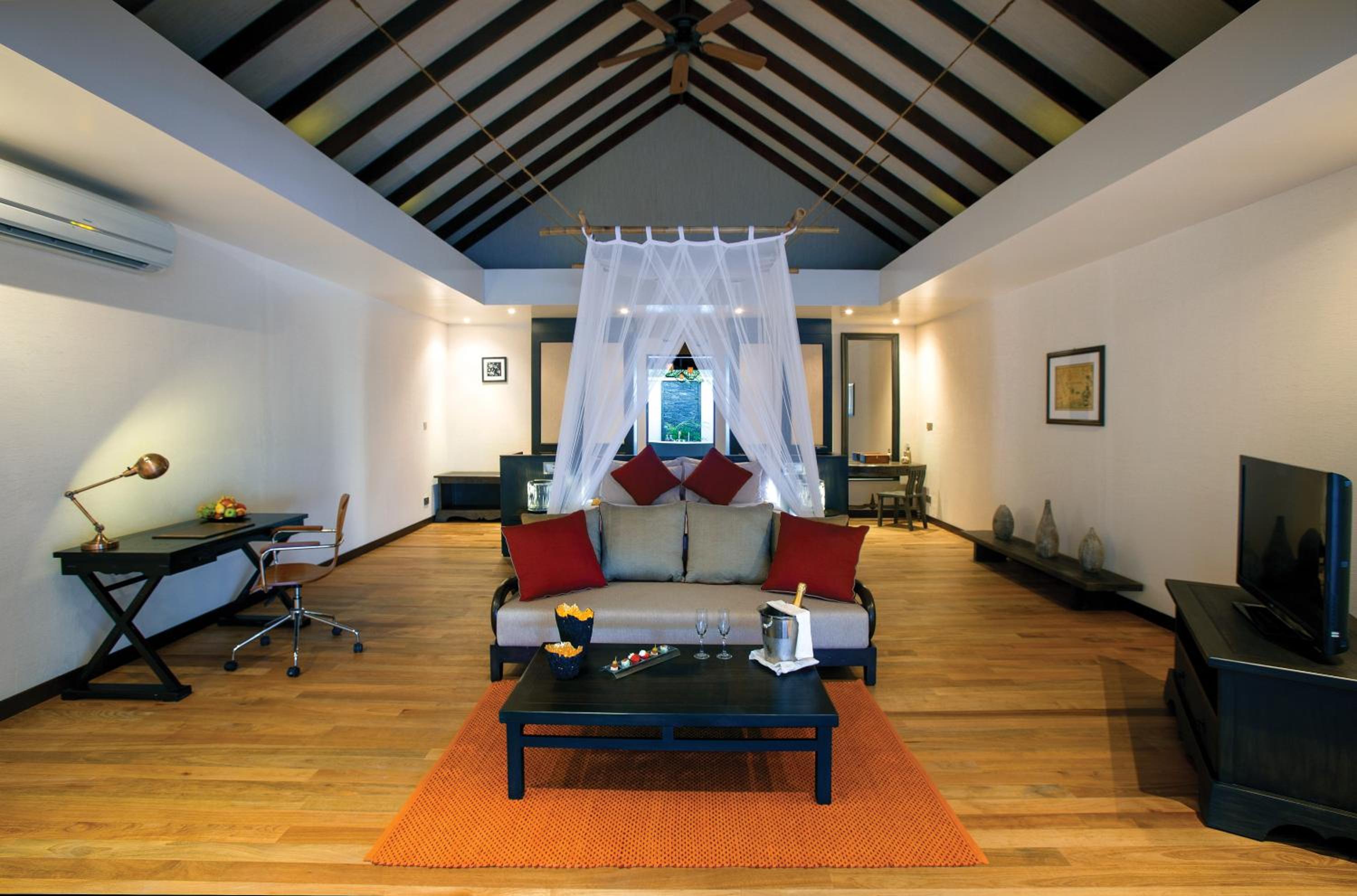 Sunset Beach Villa - Photo 3