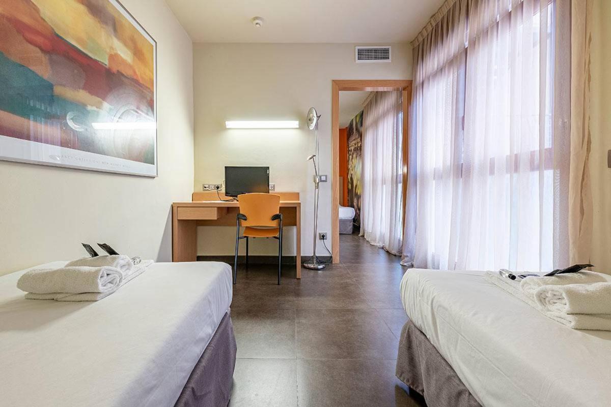 Triple Room - Photo 15