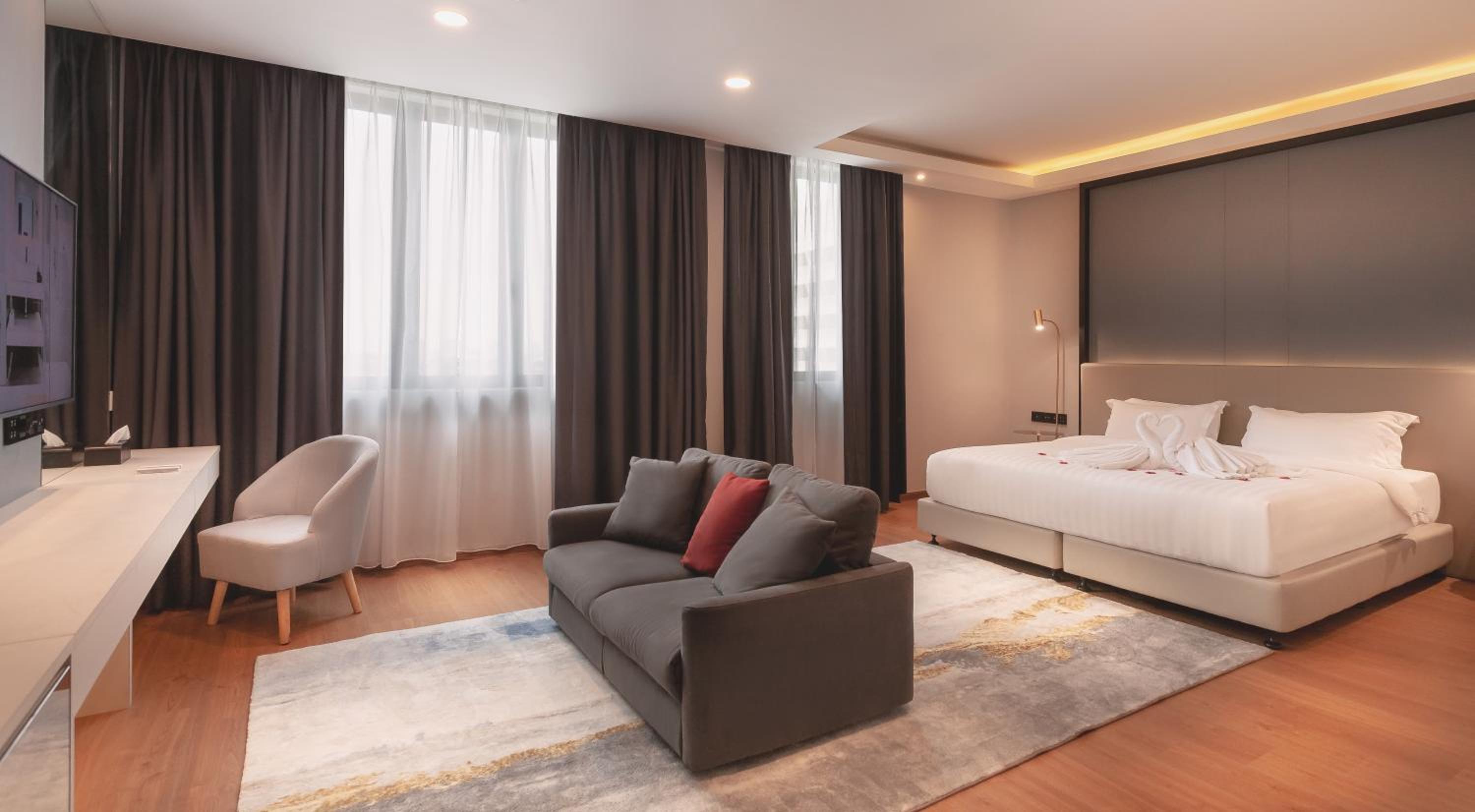 Fullest Suite - Photo 5