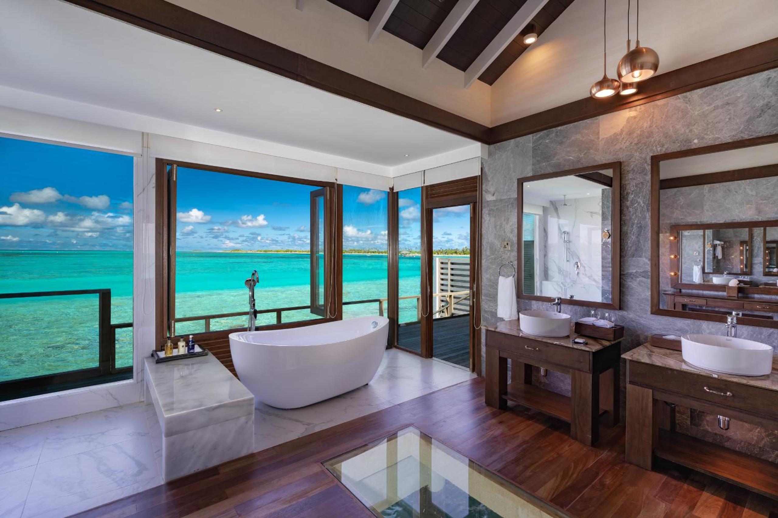 Water Villa - Photo 3