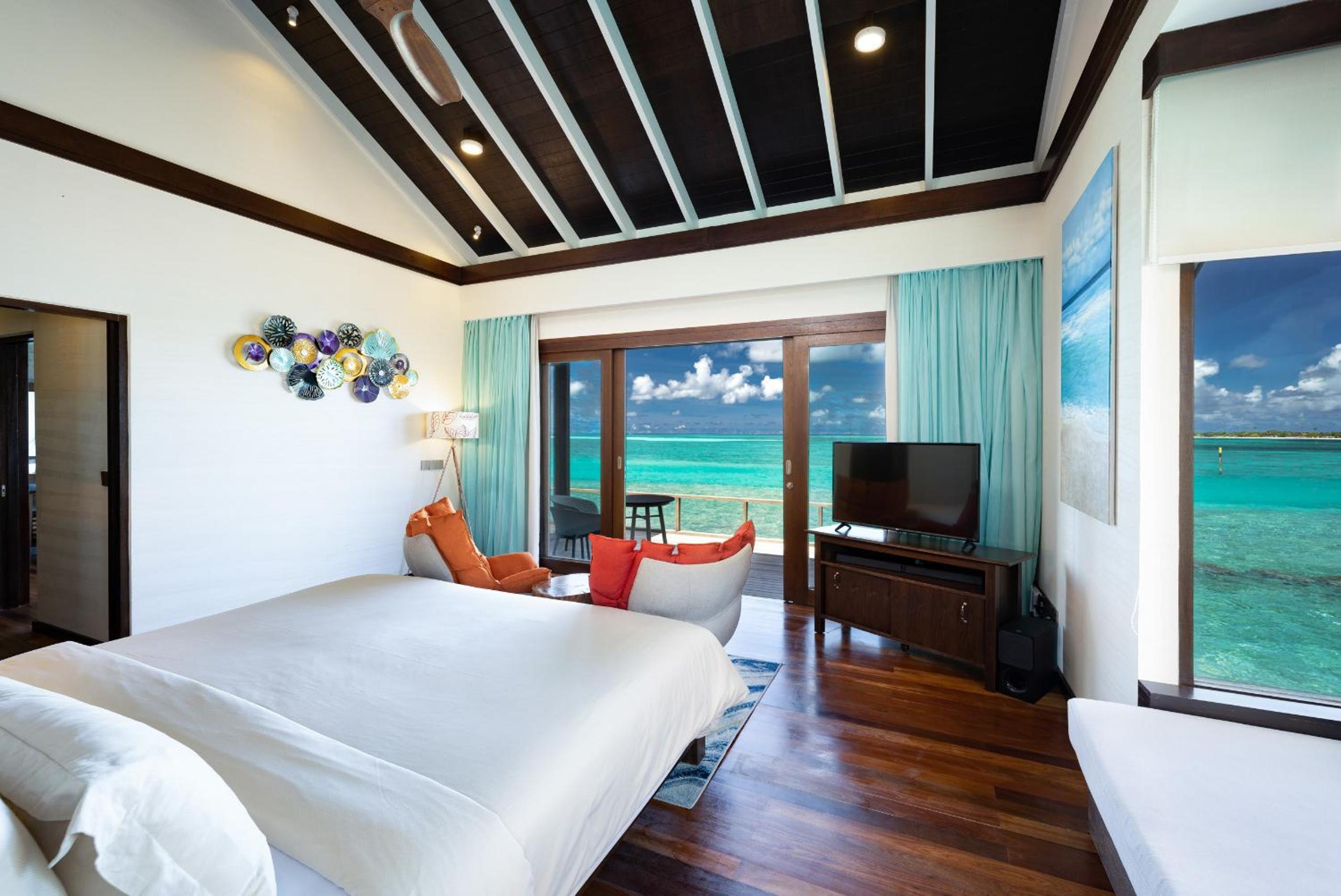 Water Villa - Photo 2