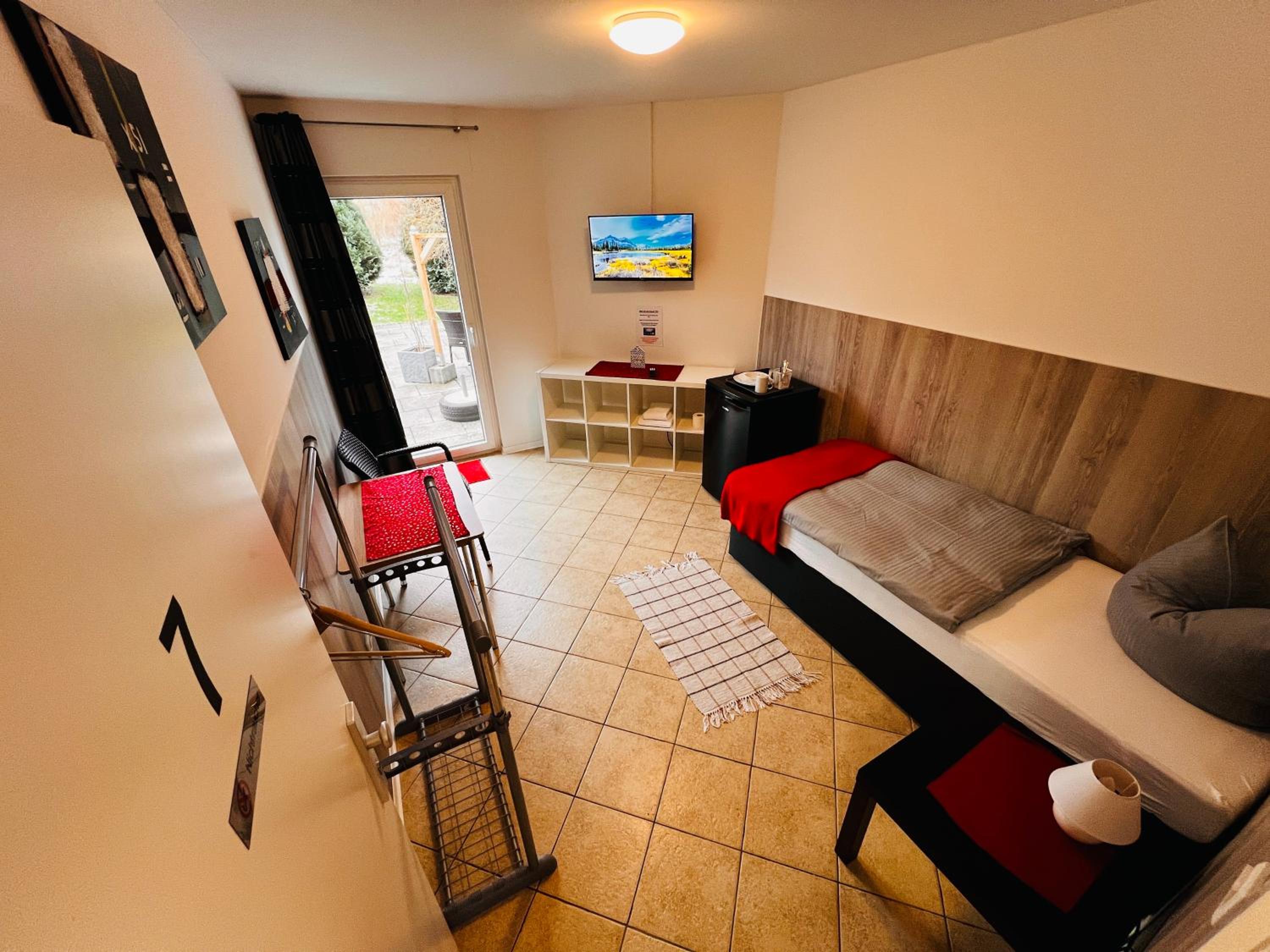 Single Room with Terrace photo 1