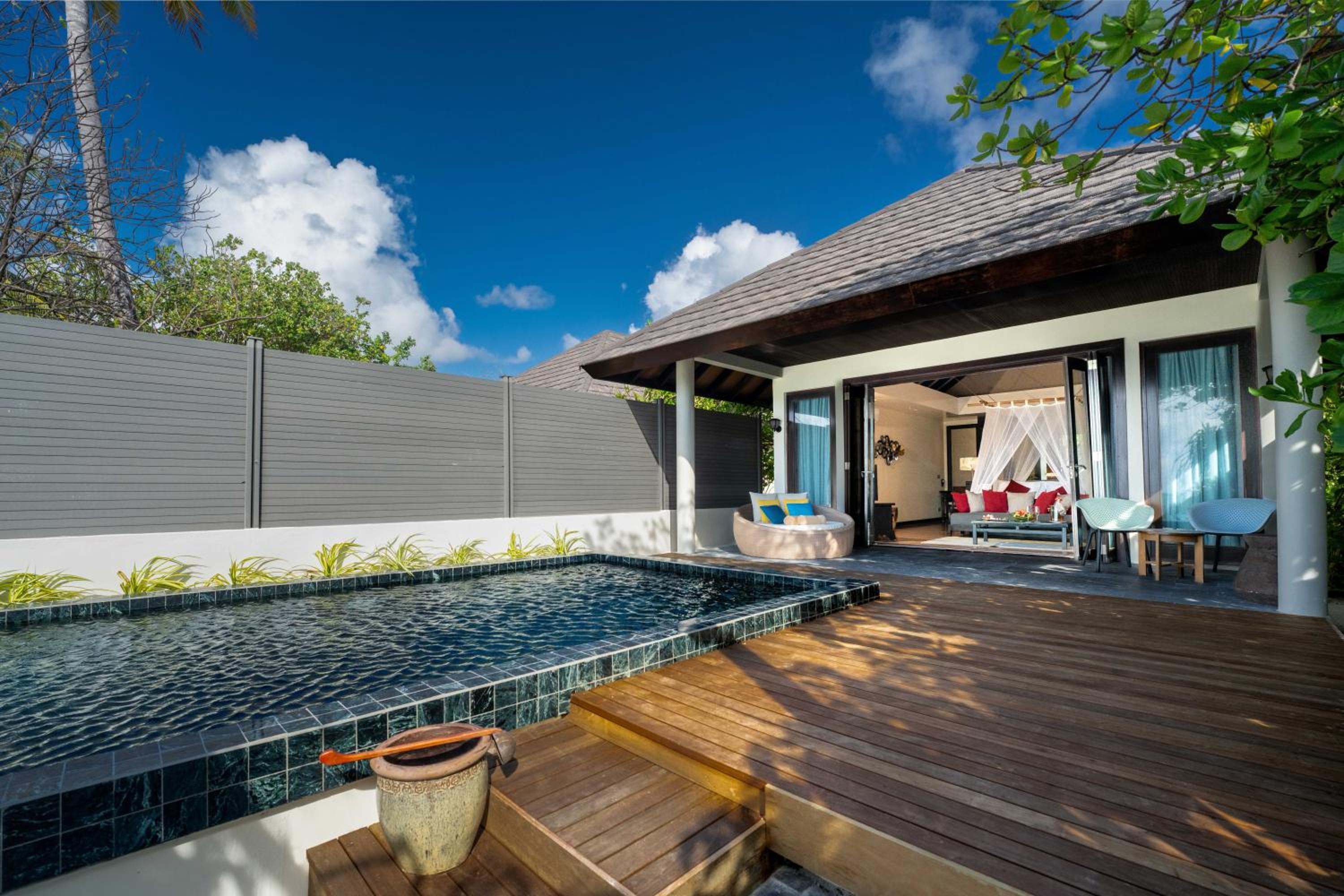 Kanifushi Beach Villa With Pool - Photo 3