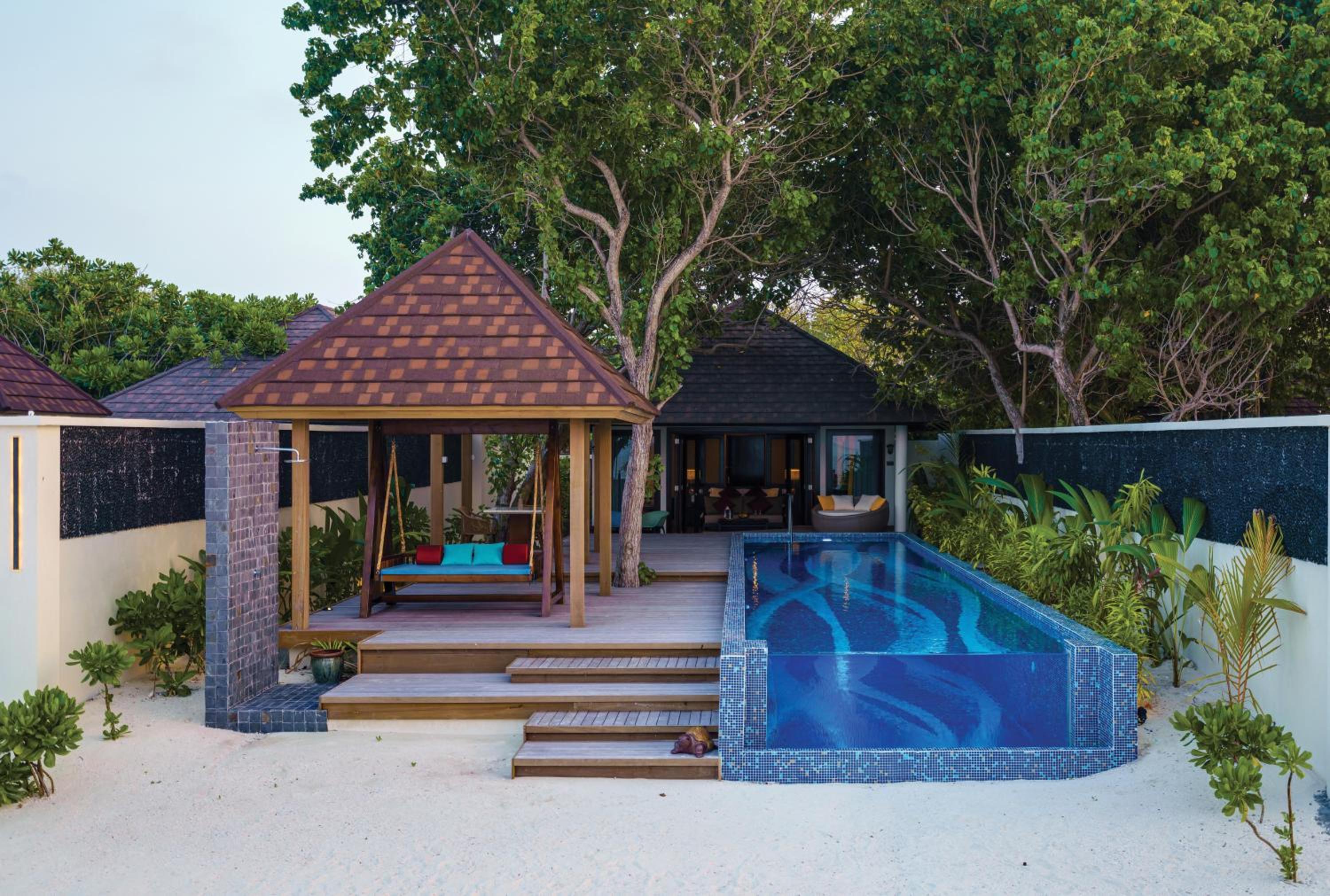 Kanifushi Grand Pool Villa - Photo 11