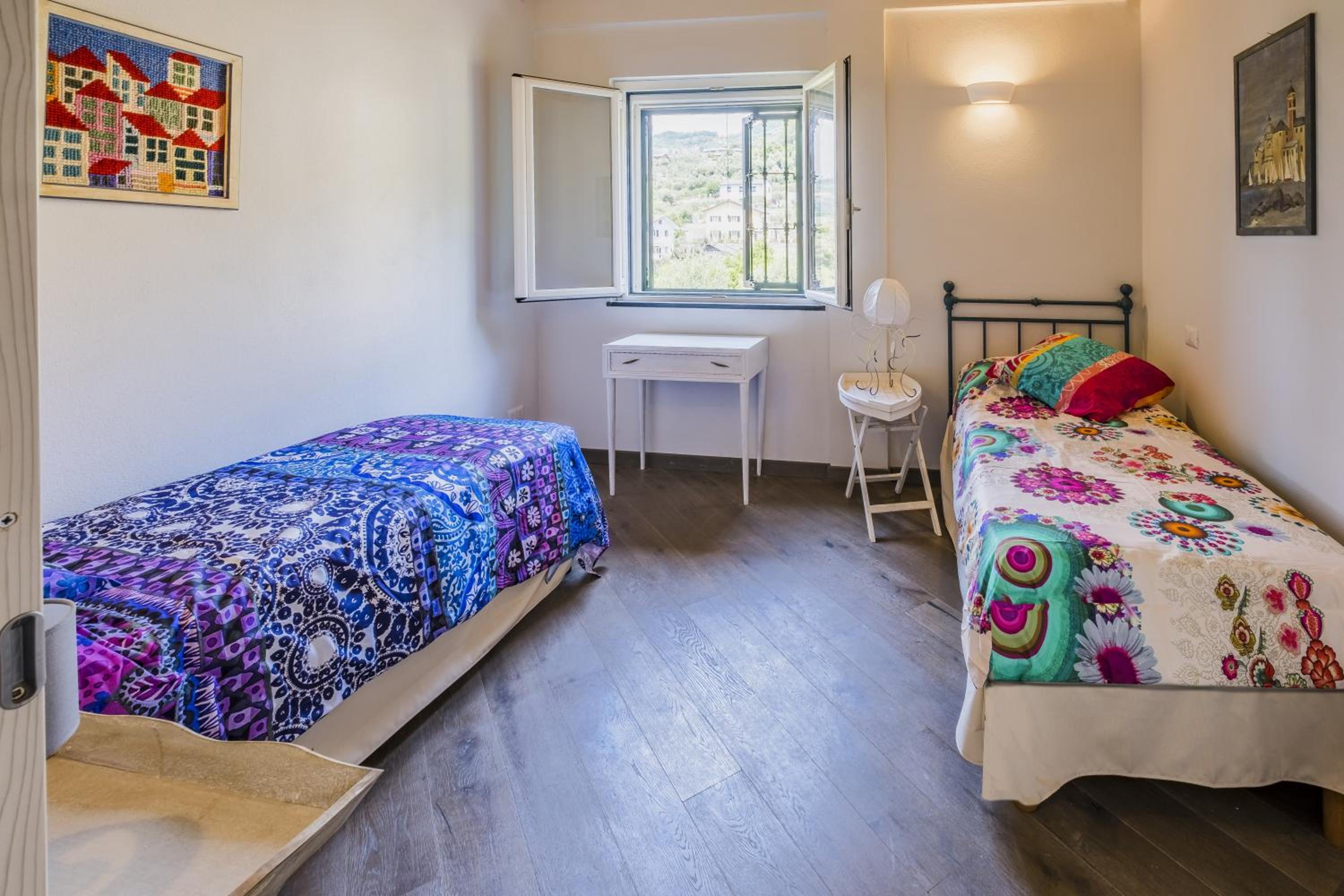 Four-Bedroom House photo 1