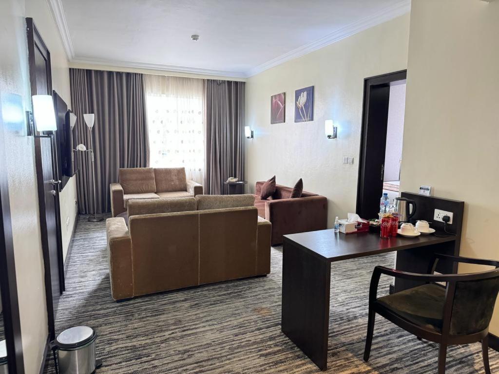 Executive Suite photo 1