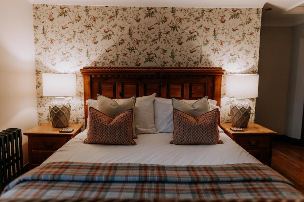 Double Room - Photo 7