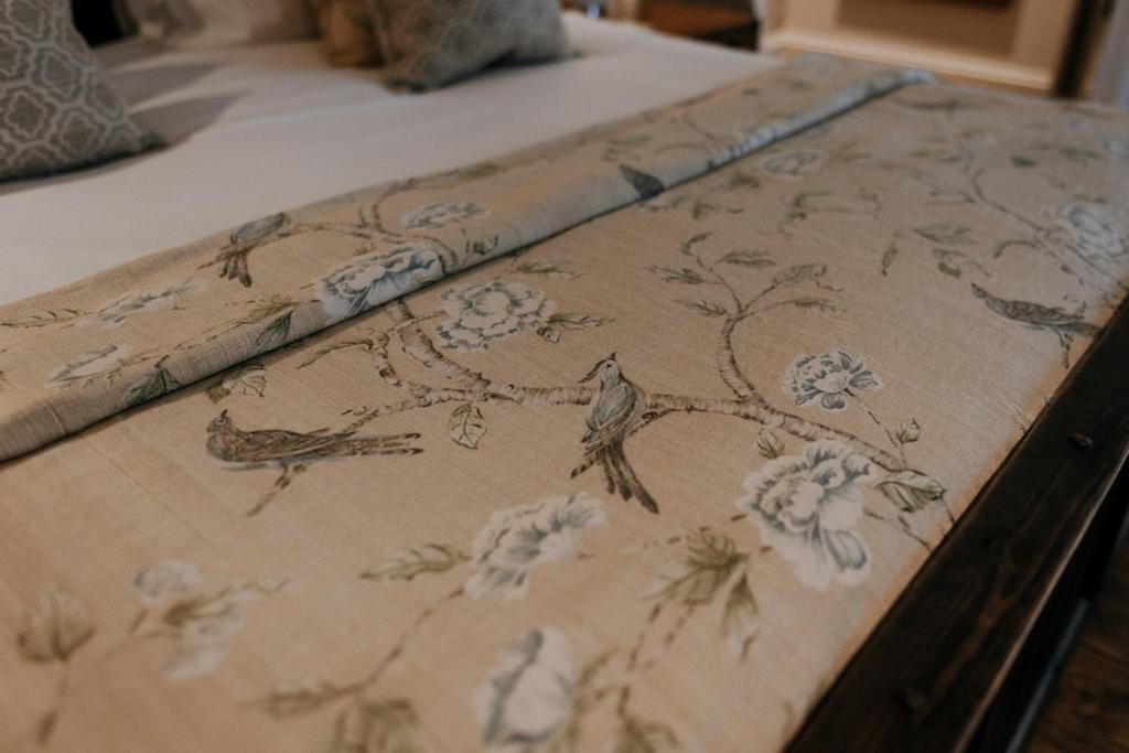 Superior King Room - Photo 1