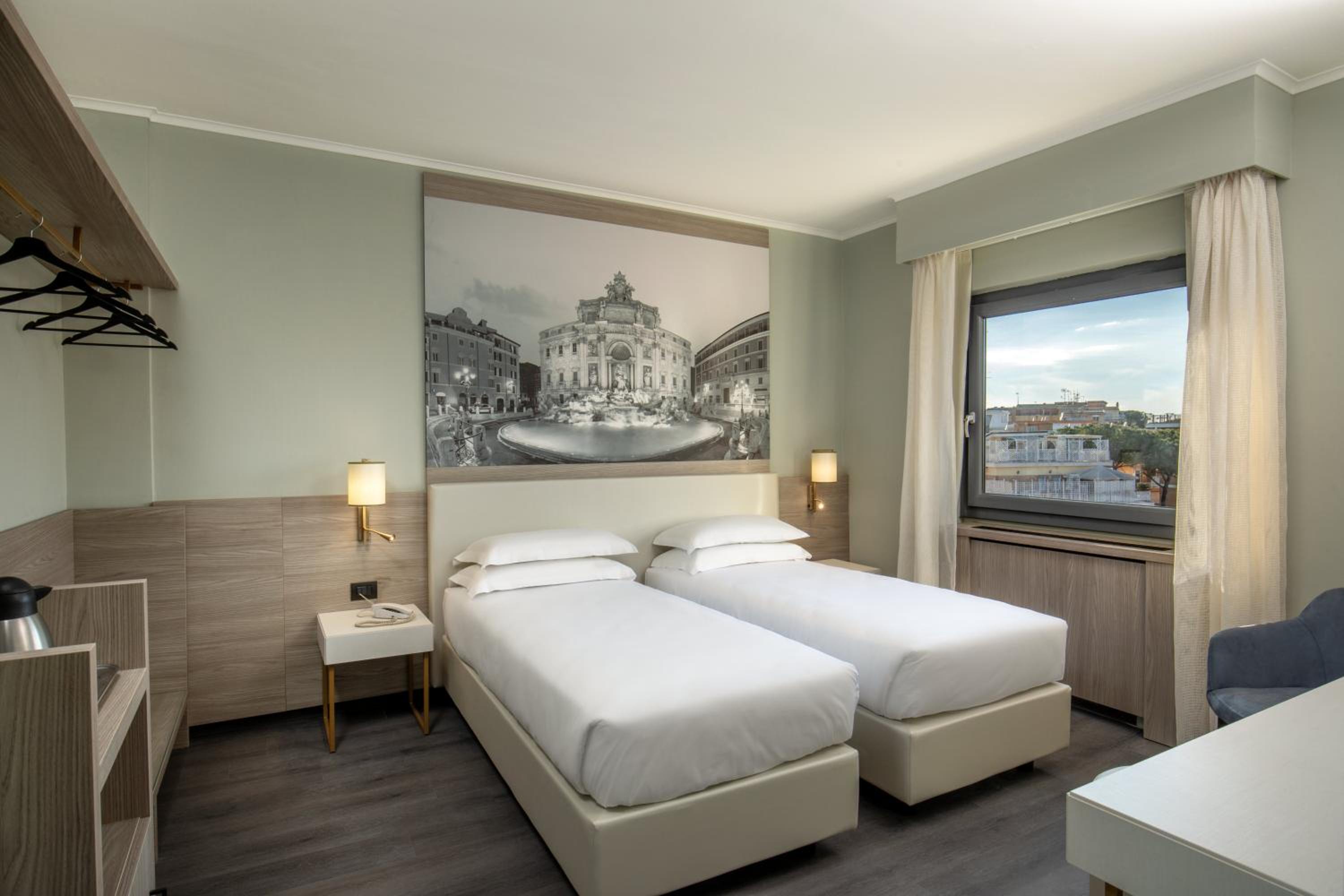 Superior Double or Twin Room photo 3