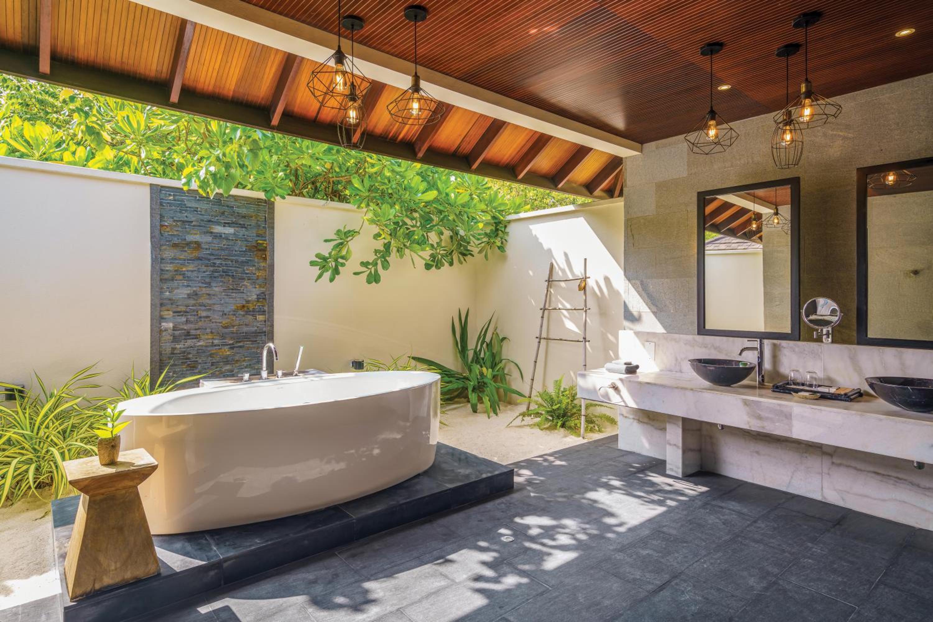 Two-Bedroom Sunset Family Beach Villa With Pool - Photo 4