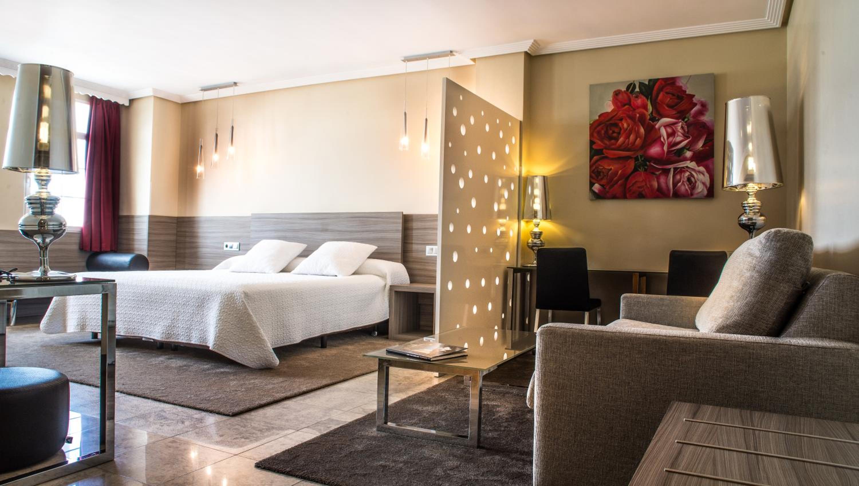 Superior Double Room with Spa Bath photo 2