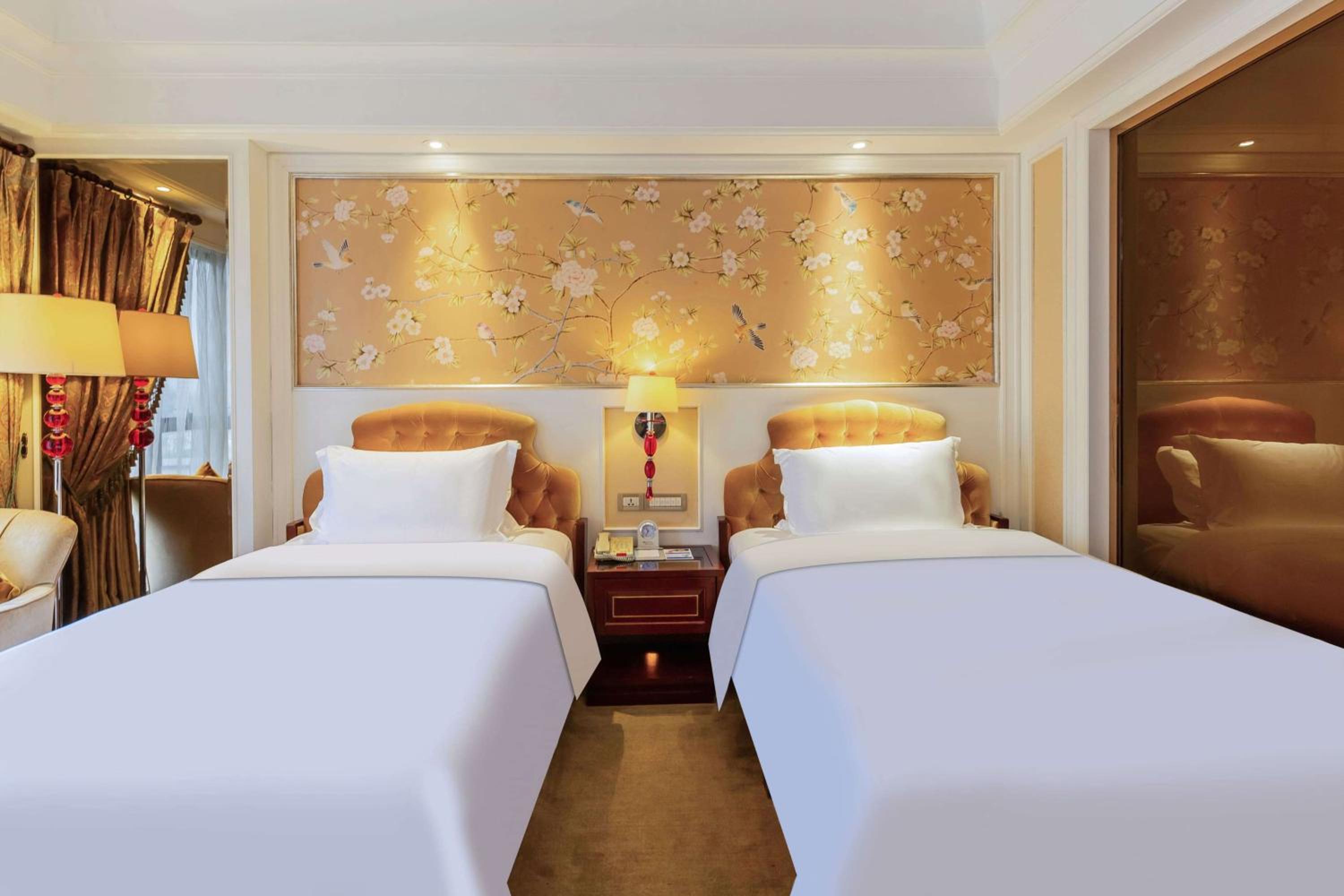 Executive Twin Room - Non-Smoking