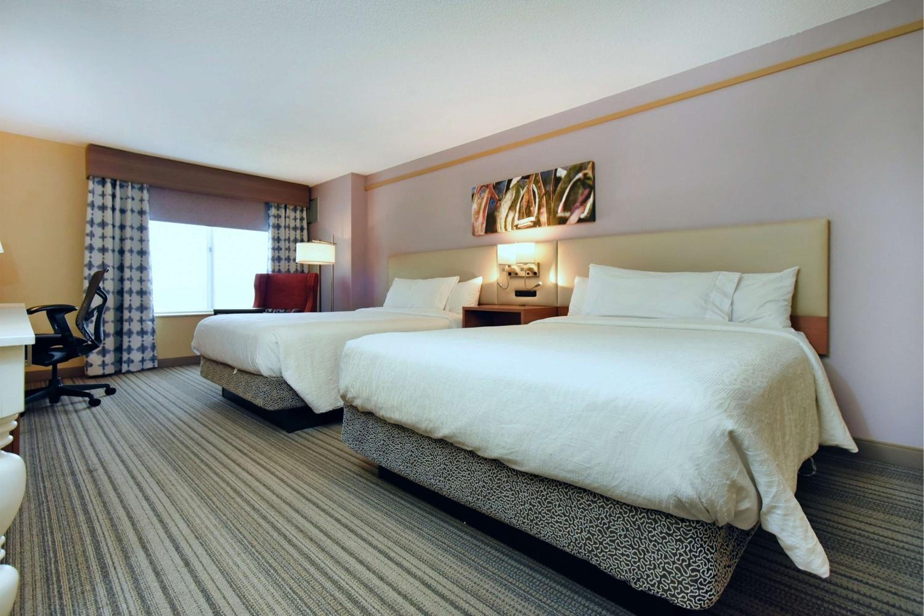 Queen Room with Two Queen Beds - Photo 9