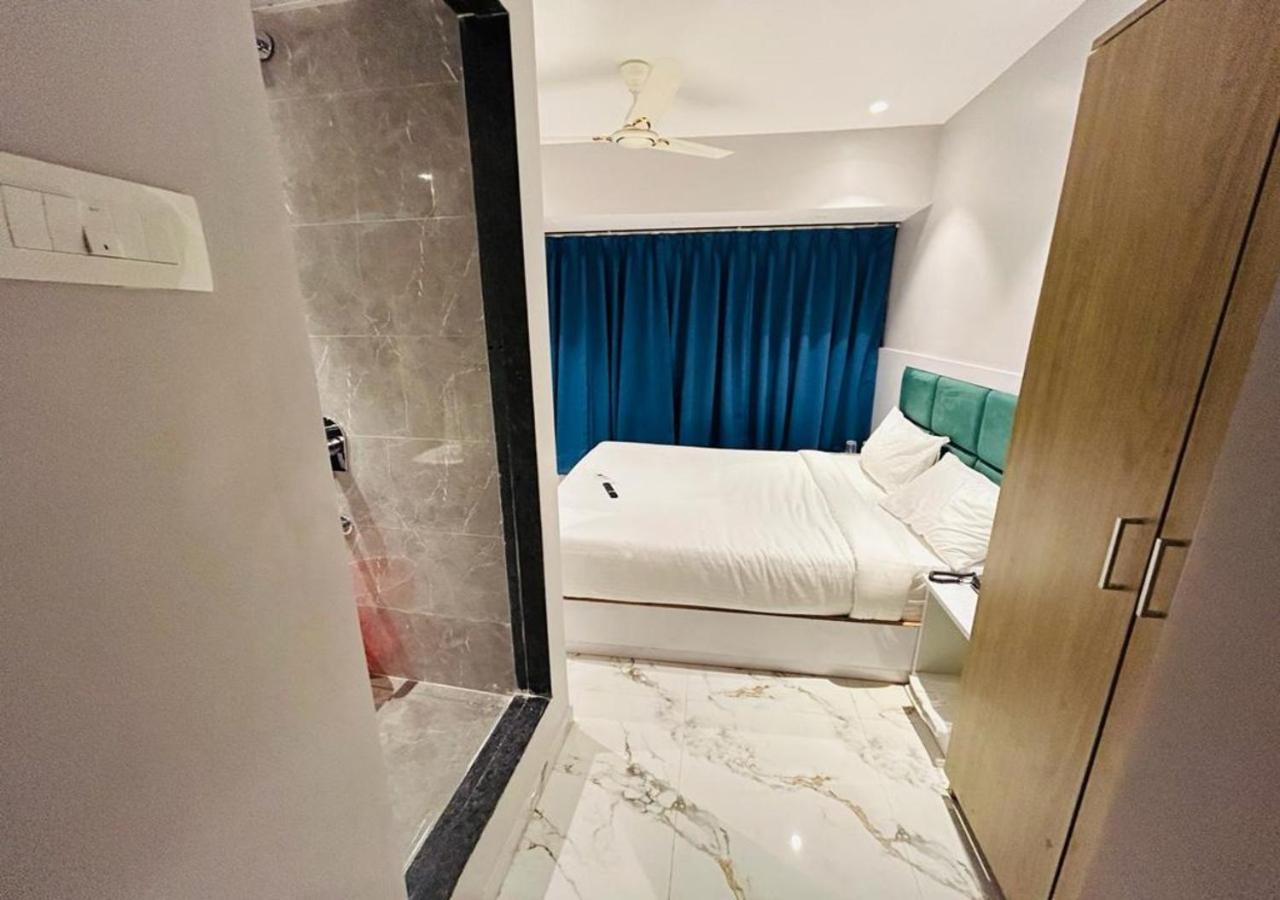 Deluxe Room - Photo 5