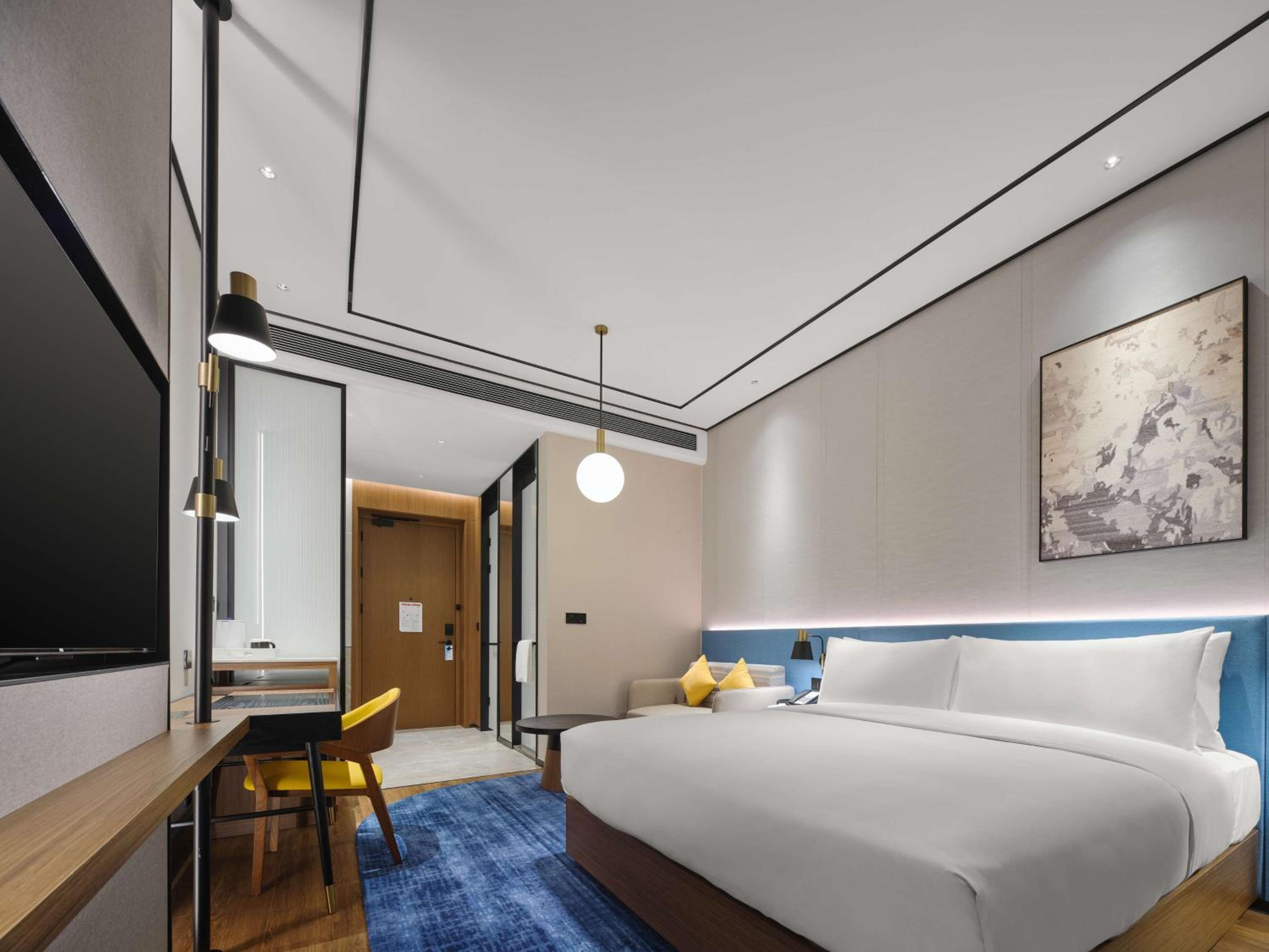 King Guest Room photo 2