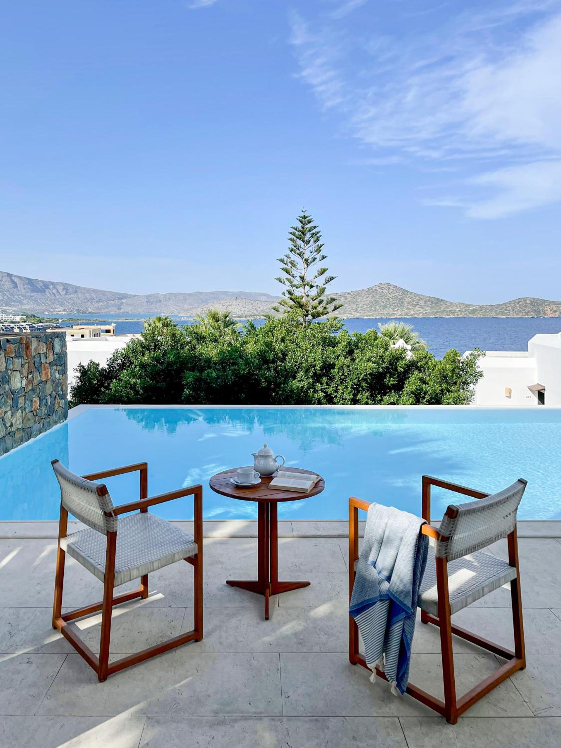 Mythica Bungalow with Private Pool, Sea View - Photo 9