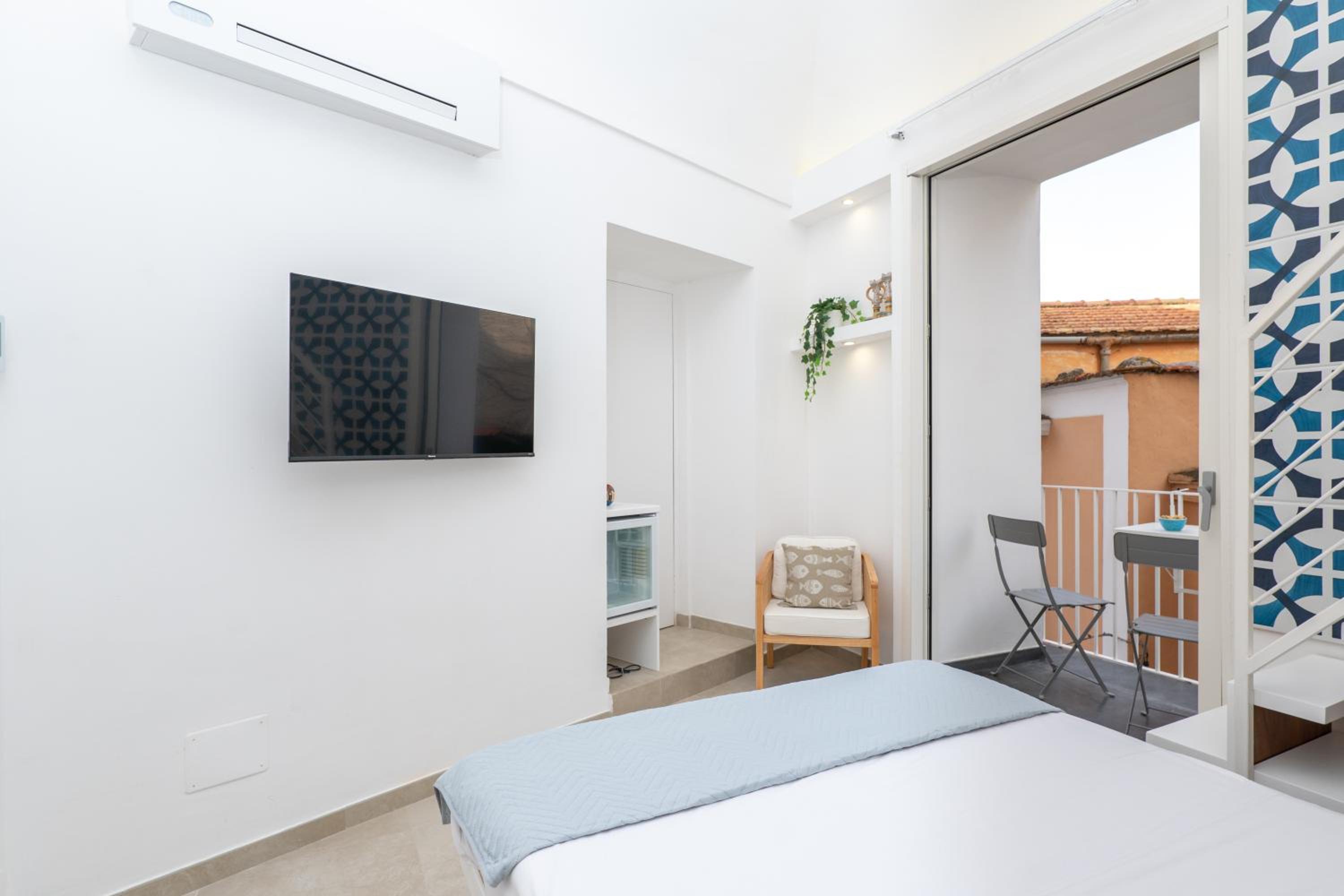 Family Two-Bedroom Apartment with View