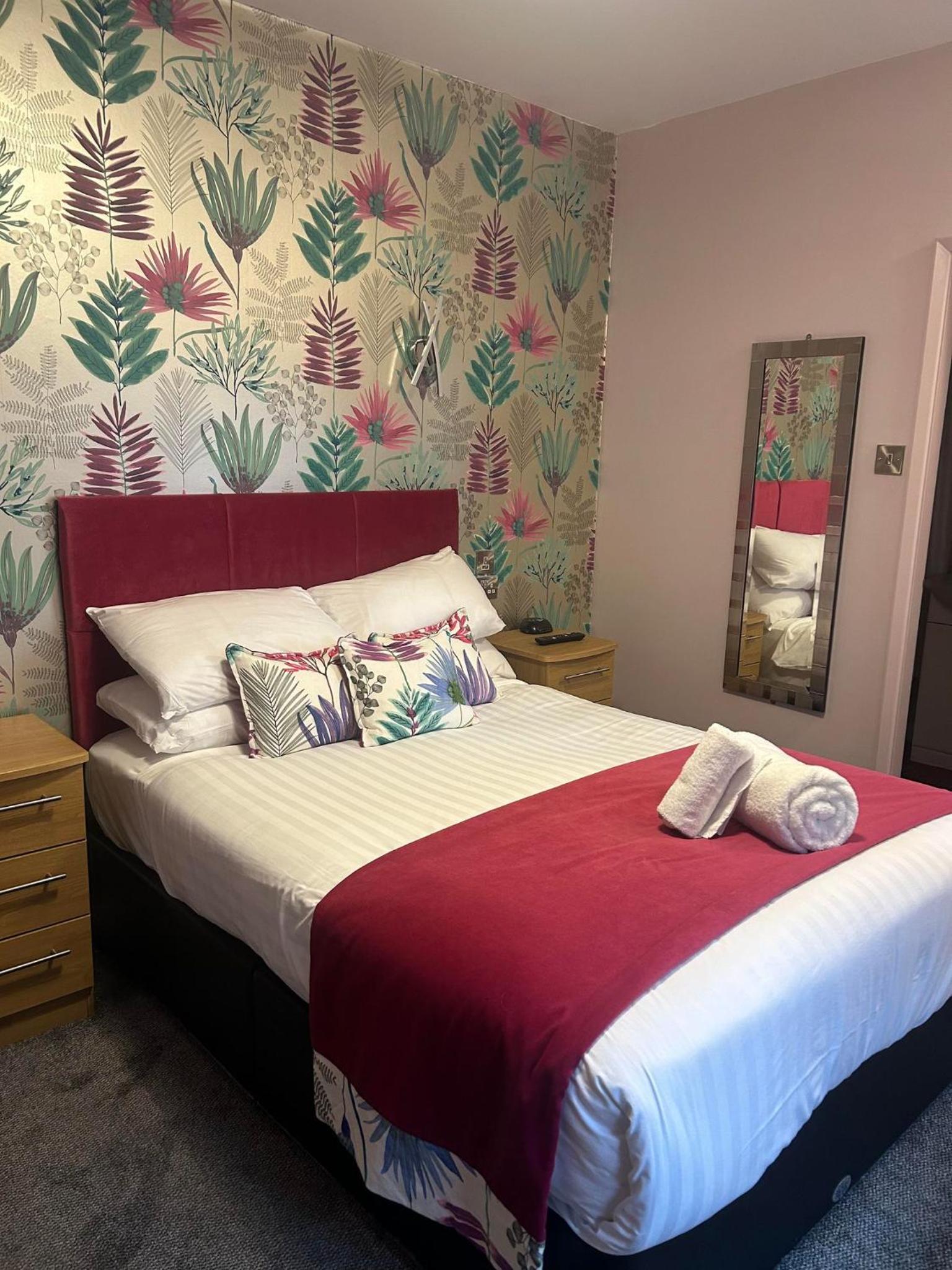 Double Room - Photo 1