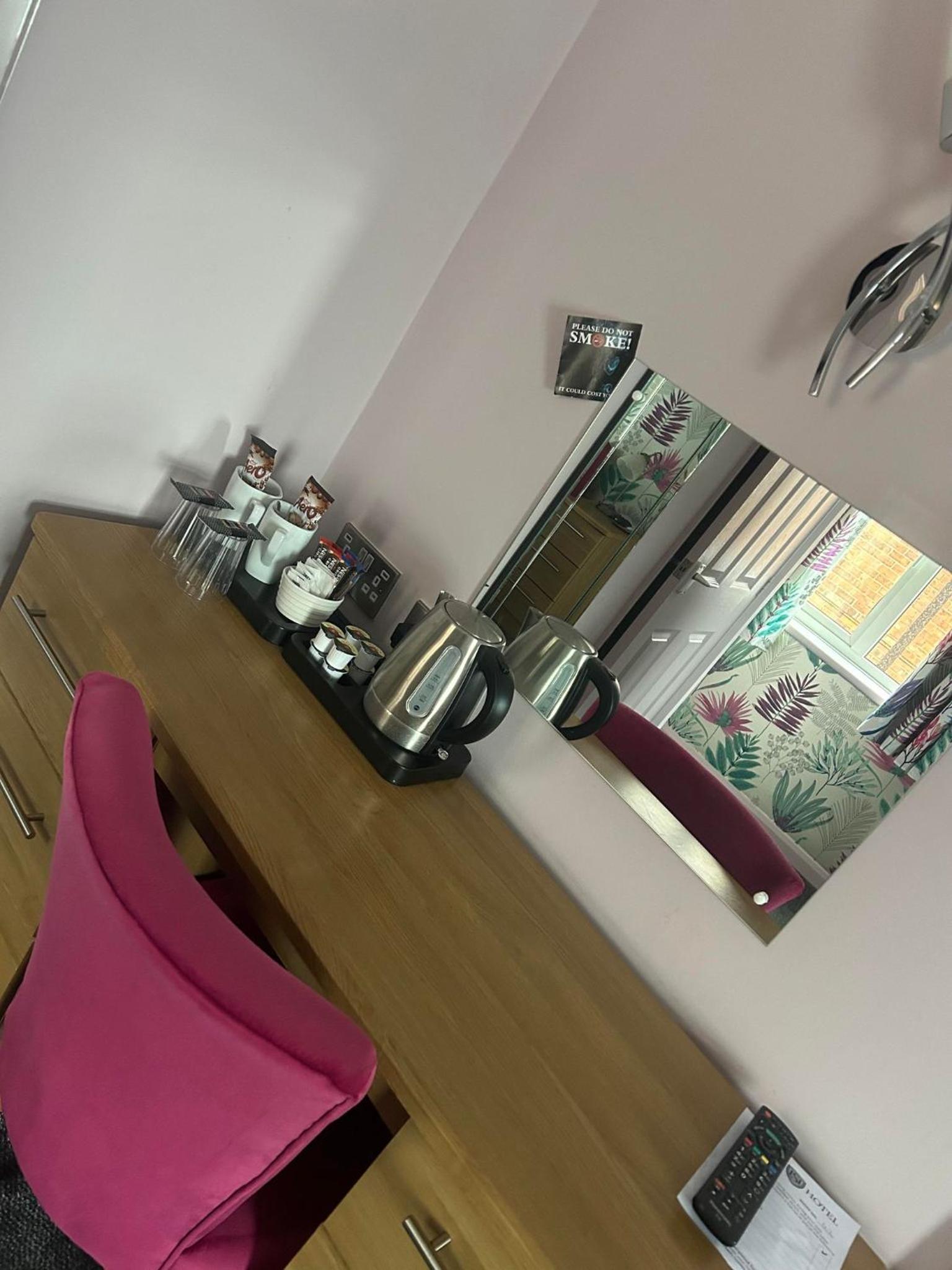 Double Room - Photo 2
