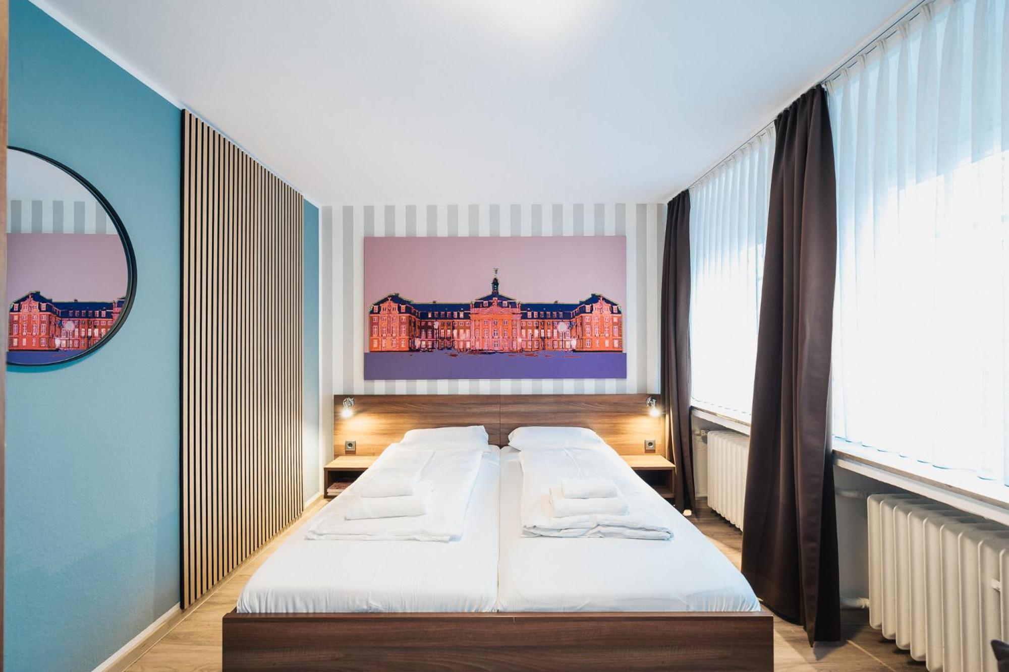 Double Room - Photo 8