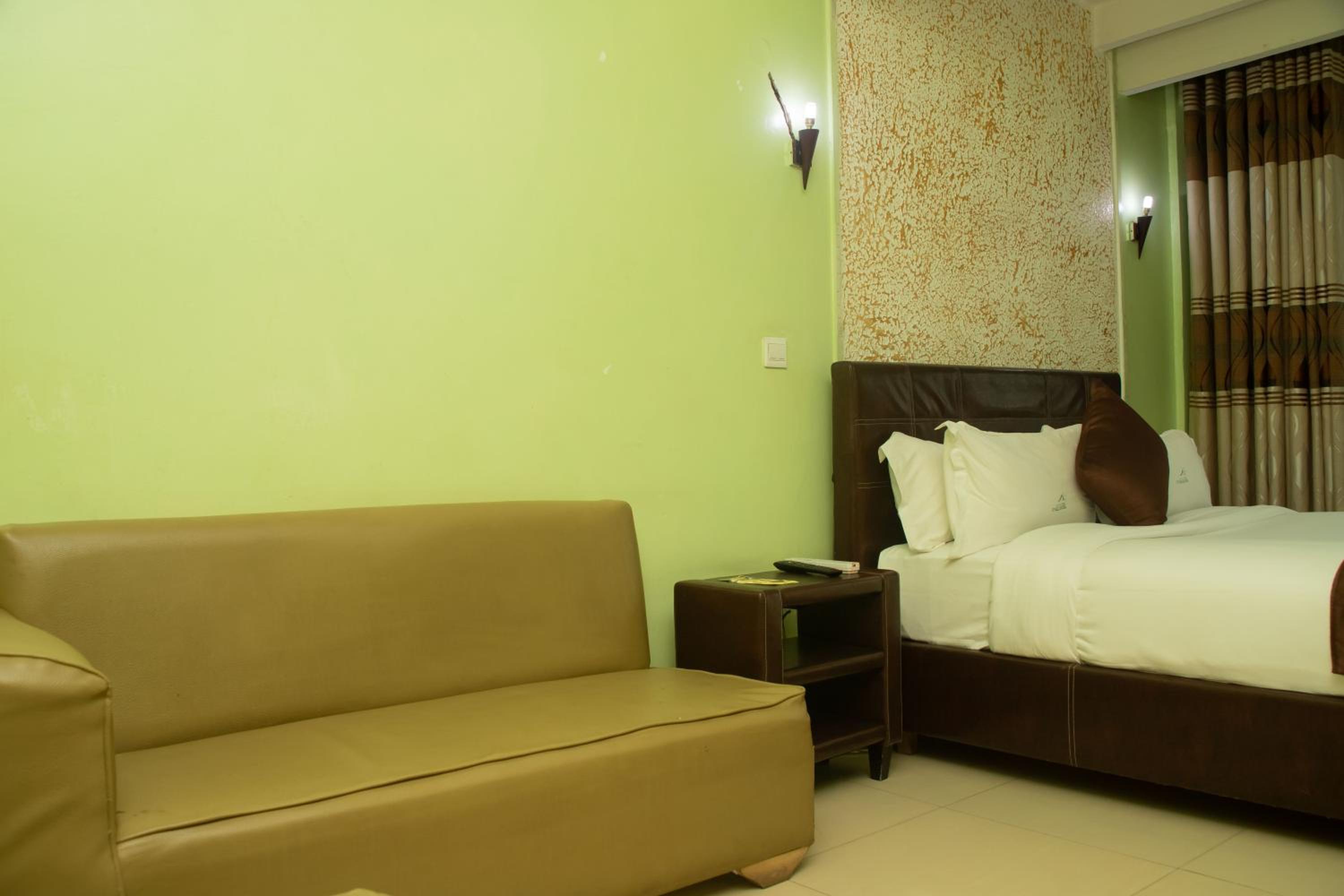 Deluxe Single Room photo 2