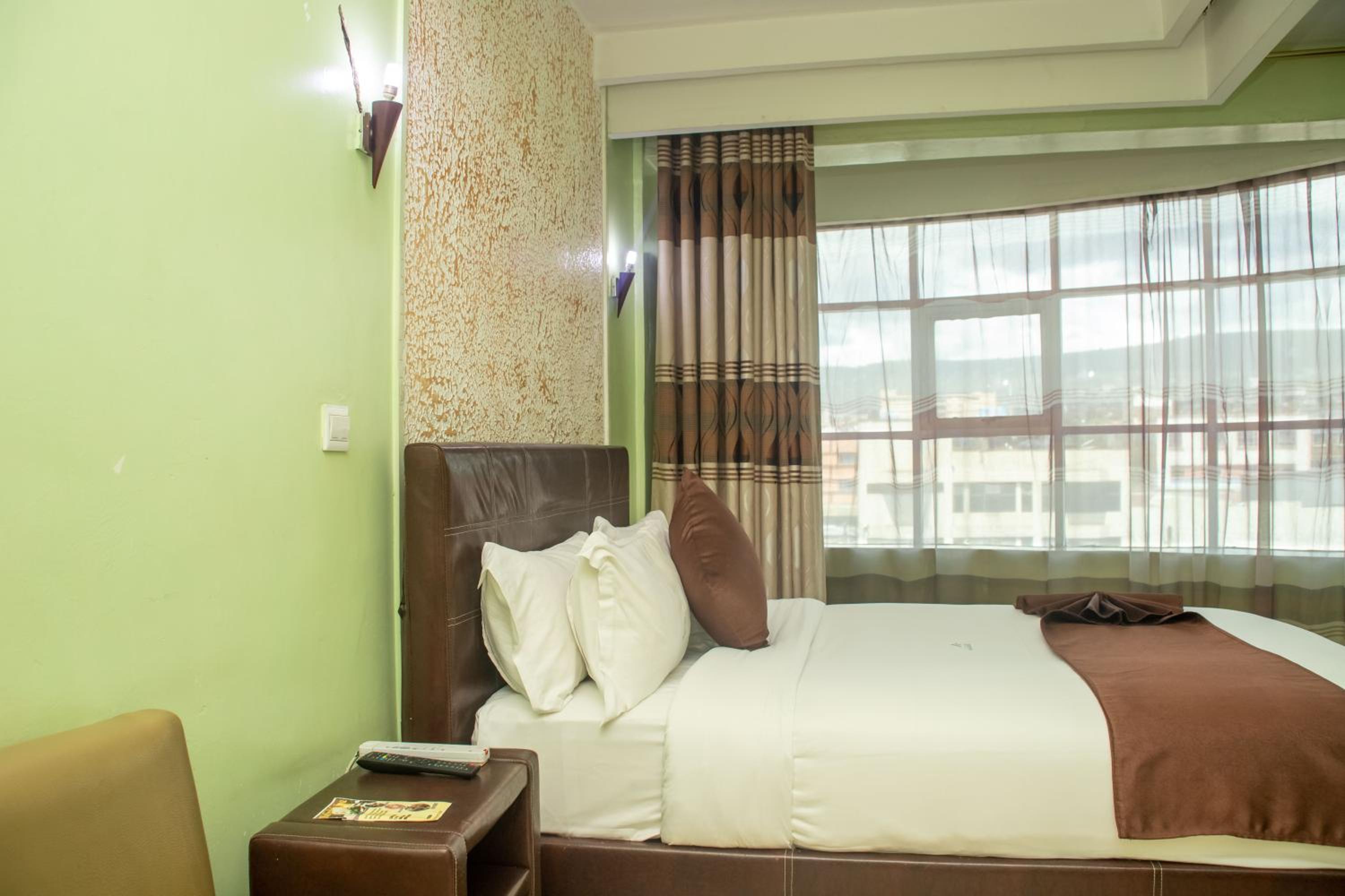 Deluxe Double Room photo 2