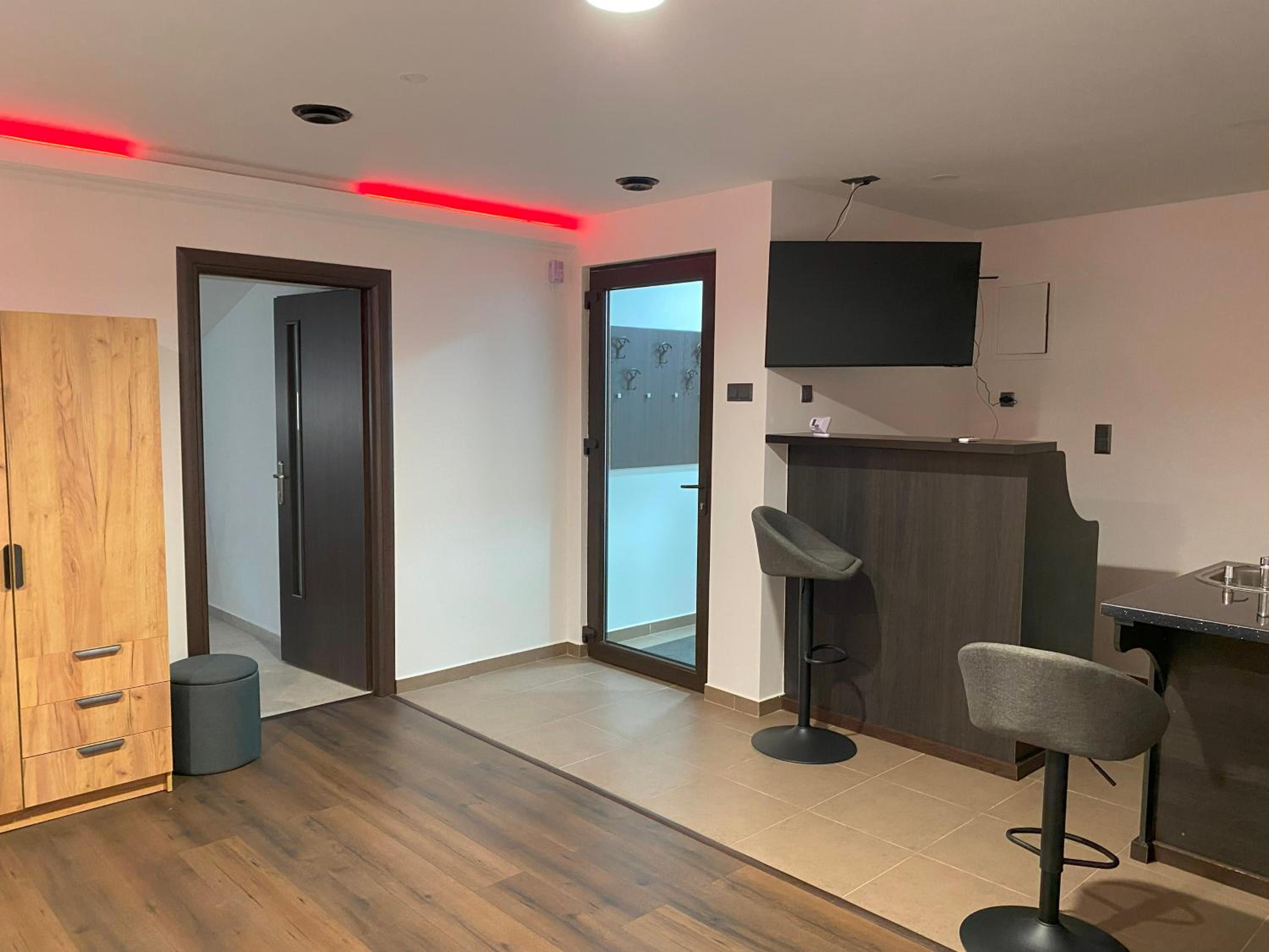 Deluxe Double Studio