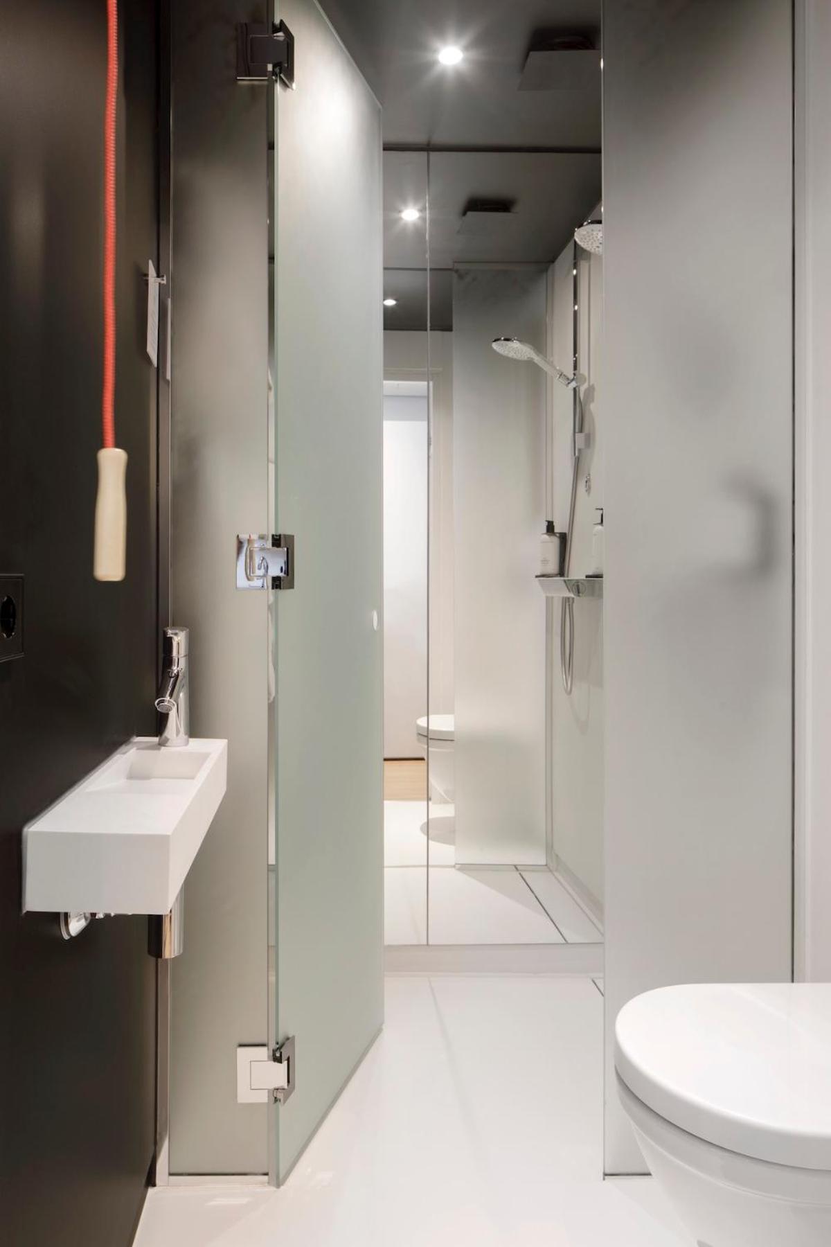 Zoku Room - Photo 5
