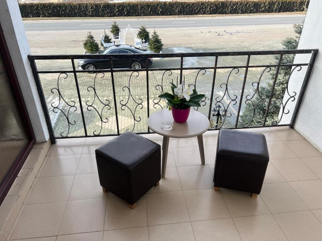 King Room with Balcony photo 3