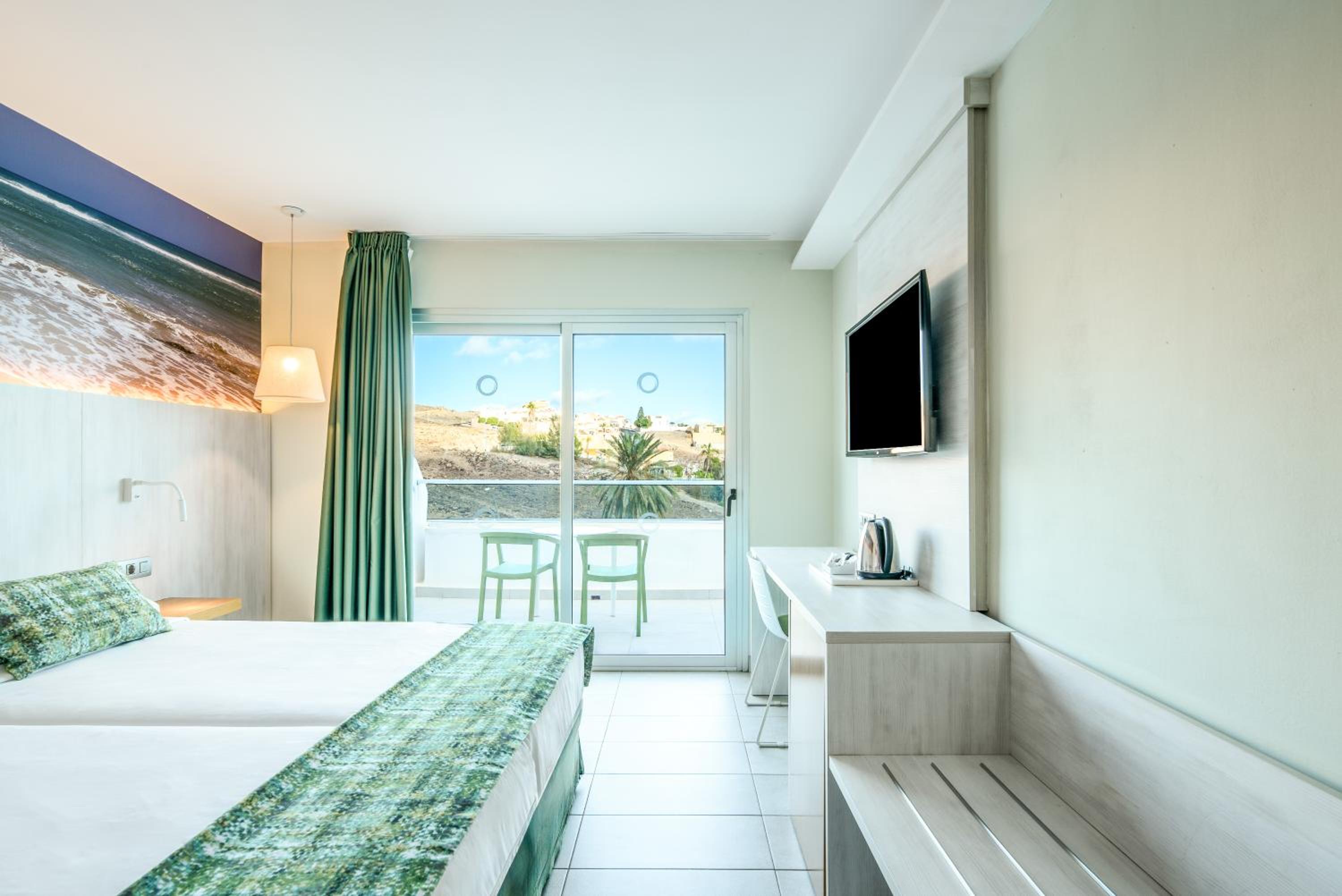 Suite Junior con Vistas al Mar Lateral