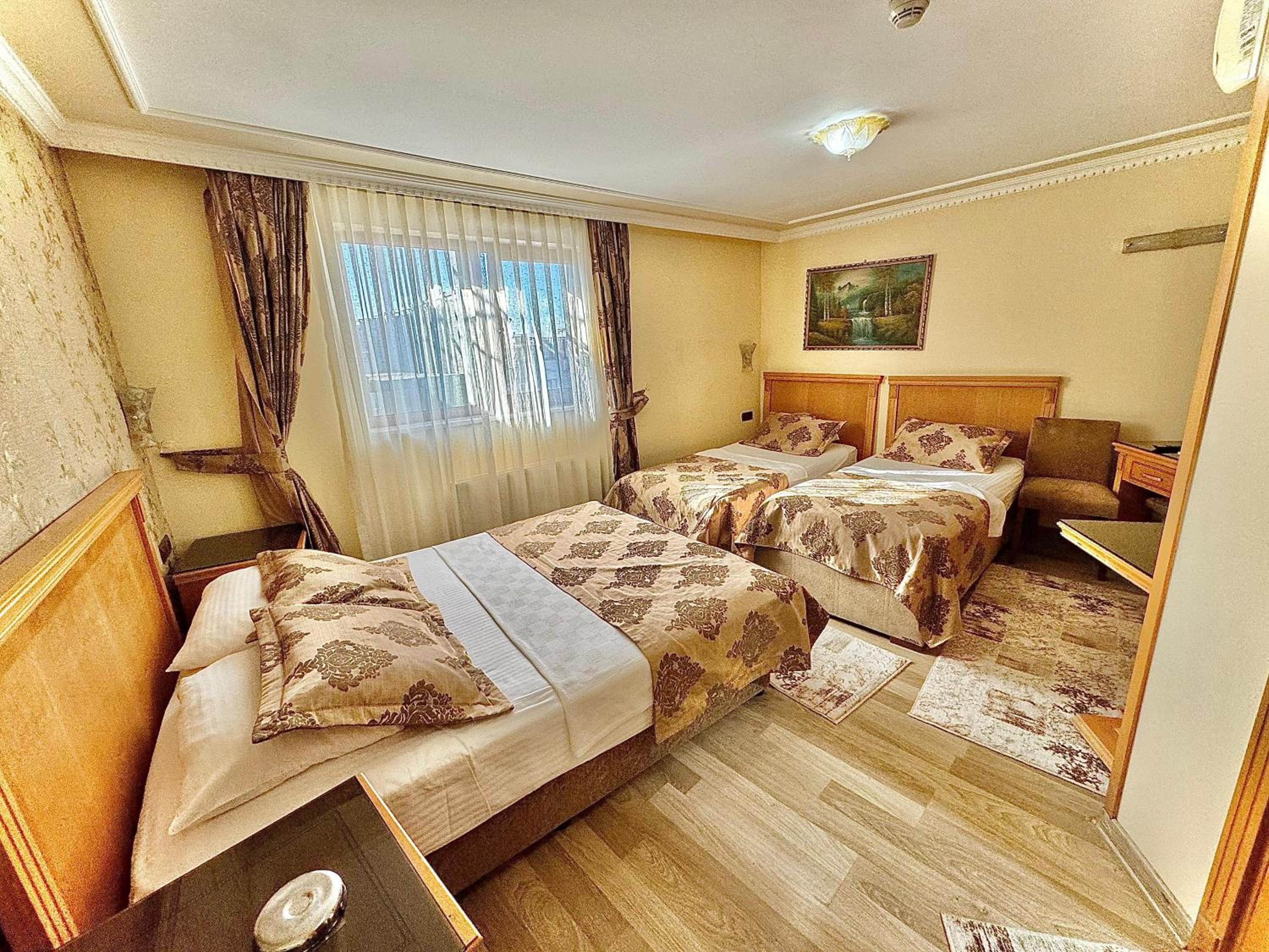 Quadruple Room photo 1
