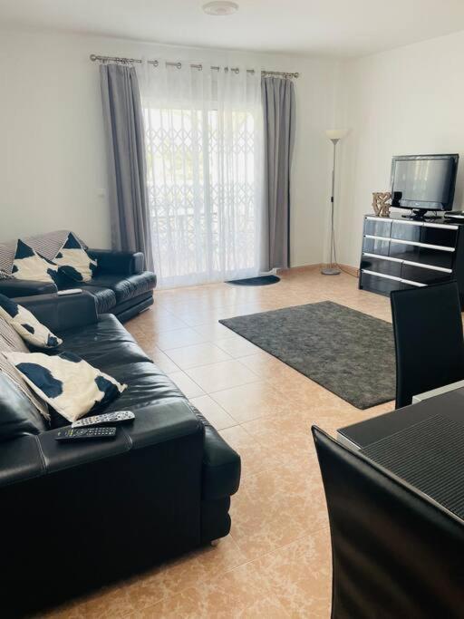 Villa de Tres Habitaciones