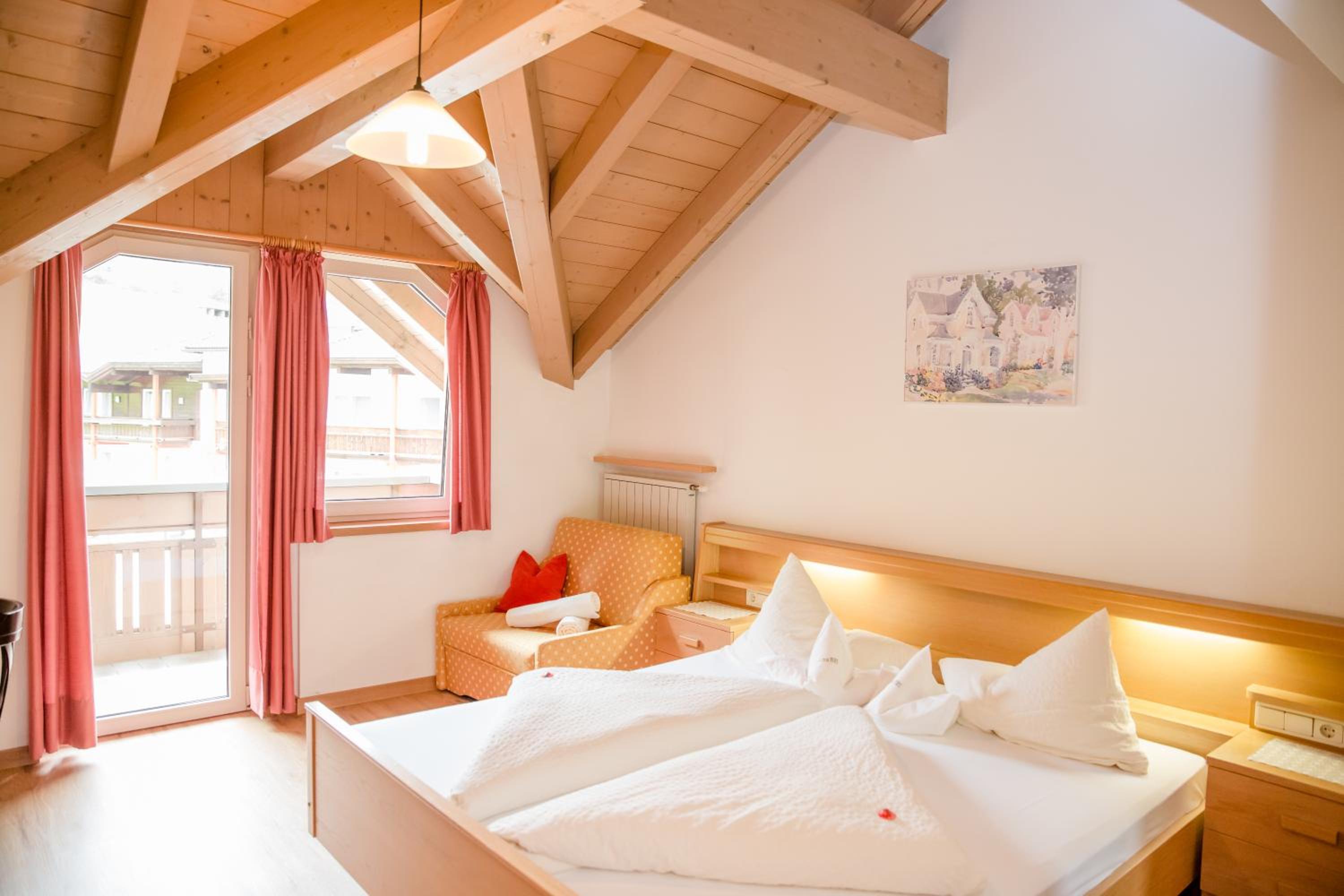 Triple Room with Mountain View
