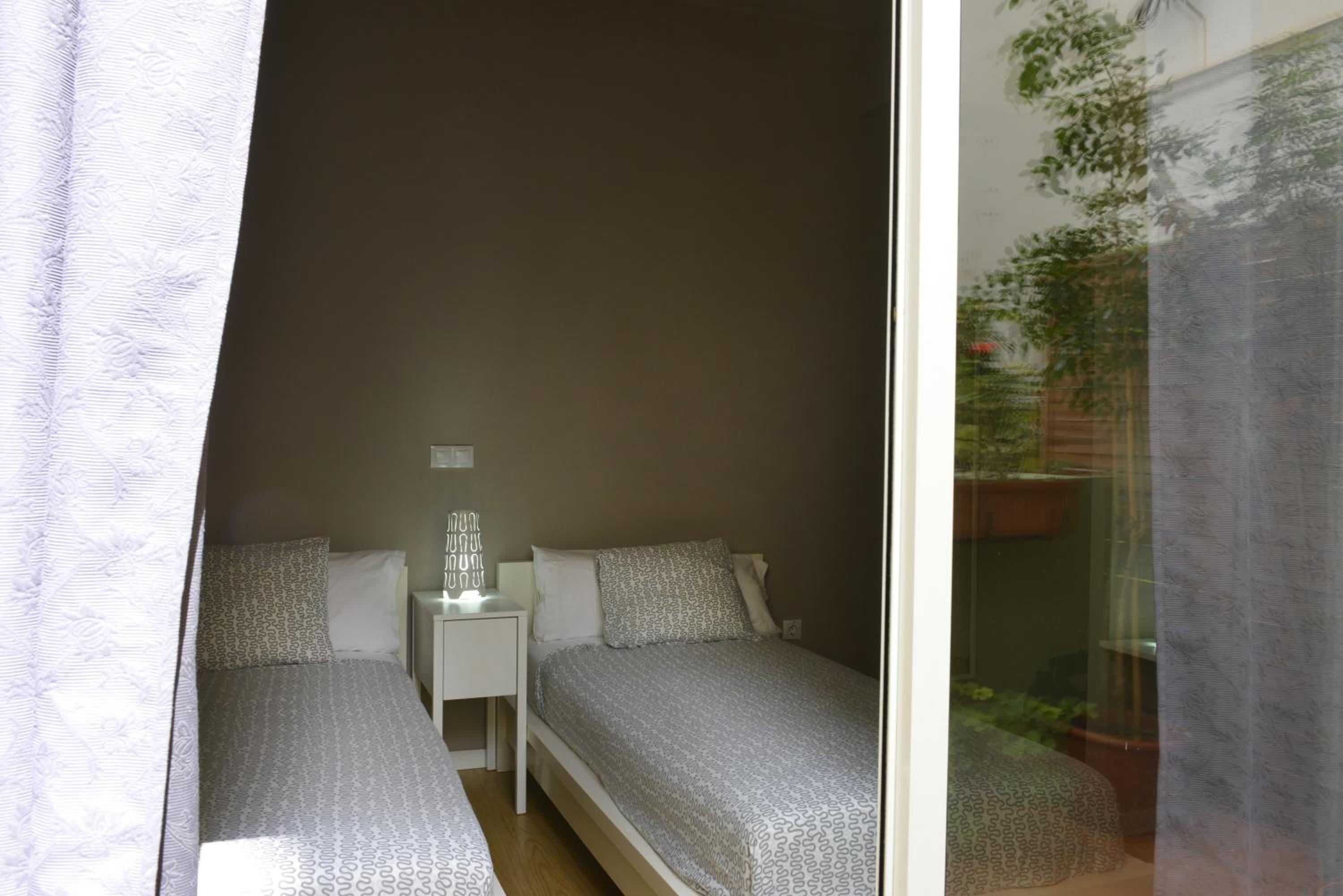 Twin Room - Photo 28