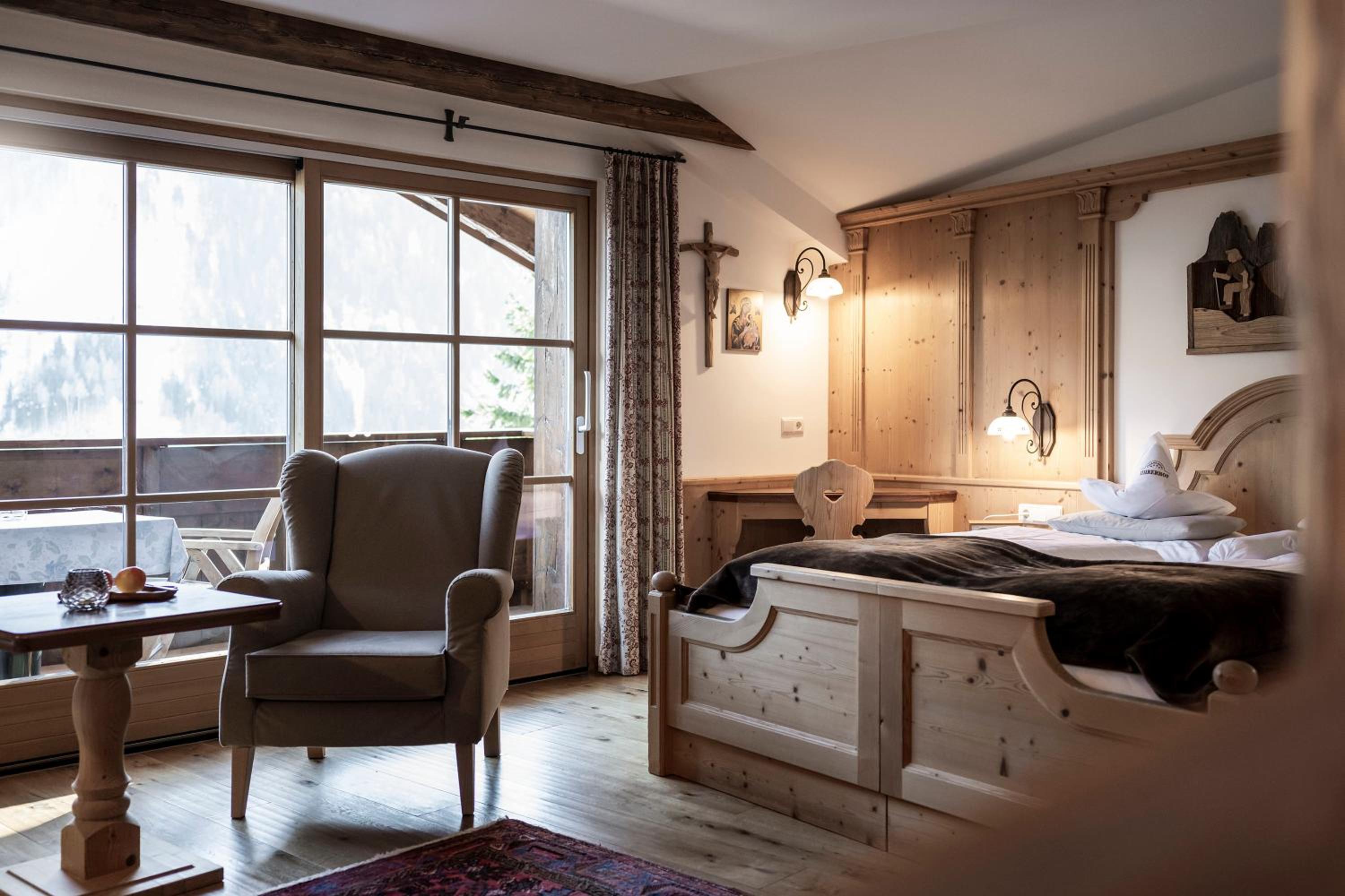 Junior Suite with Balcony photo 3