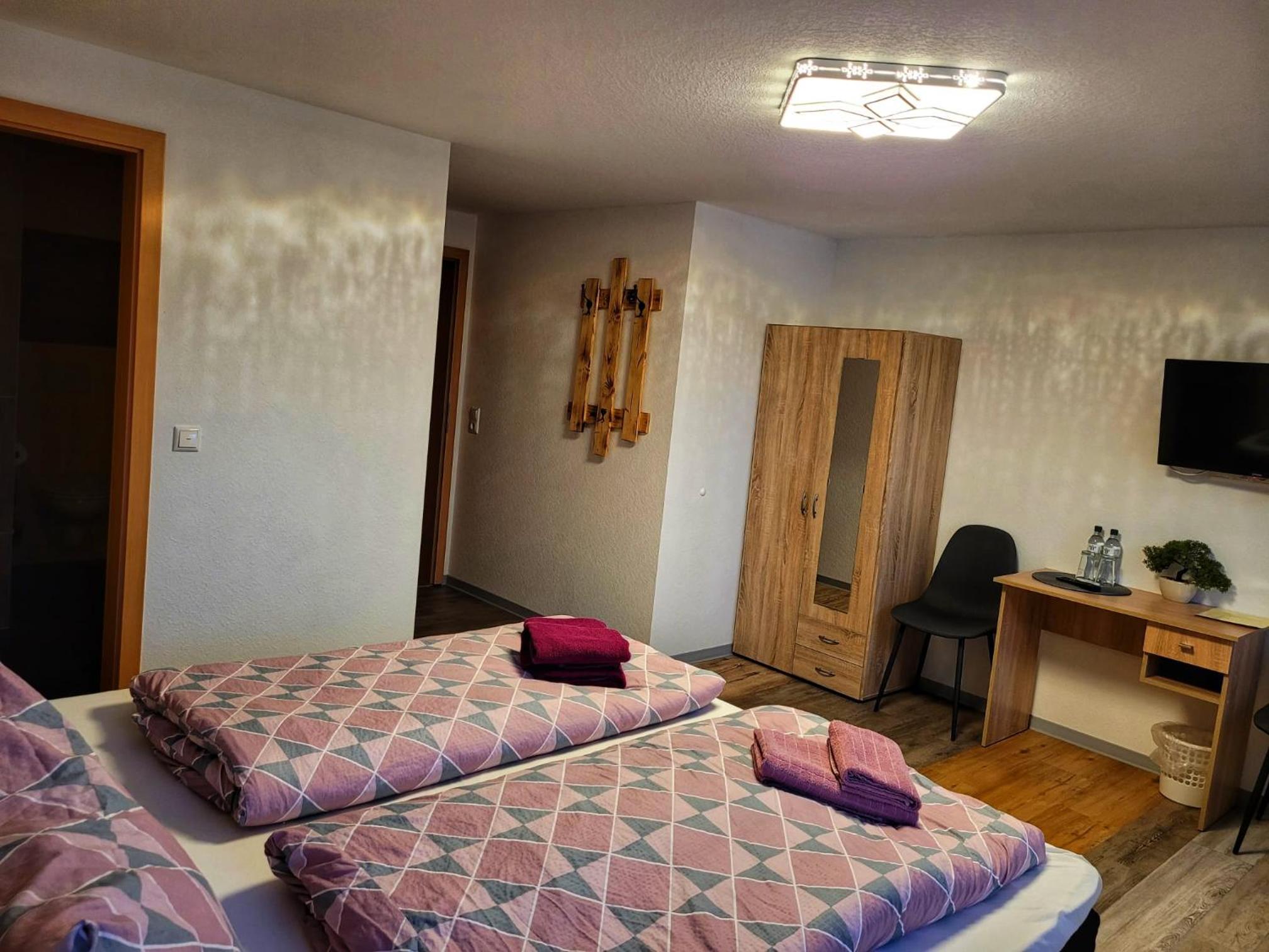 Double or Twin Room photo 2