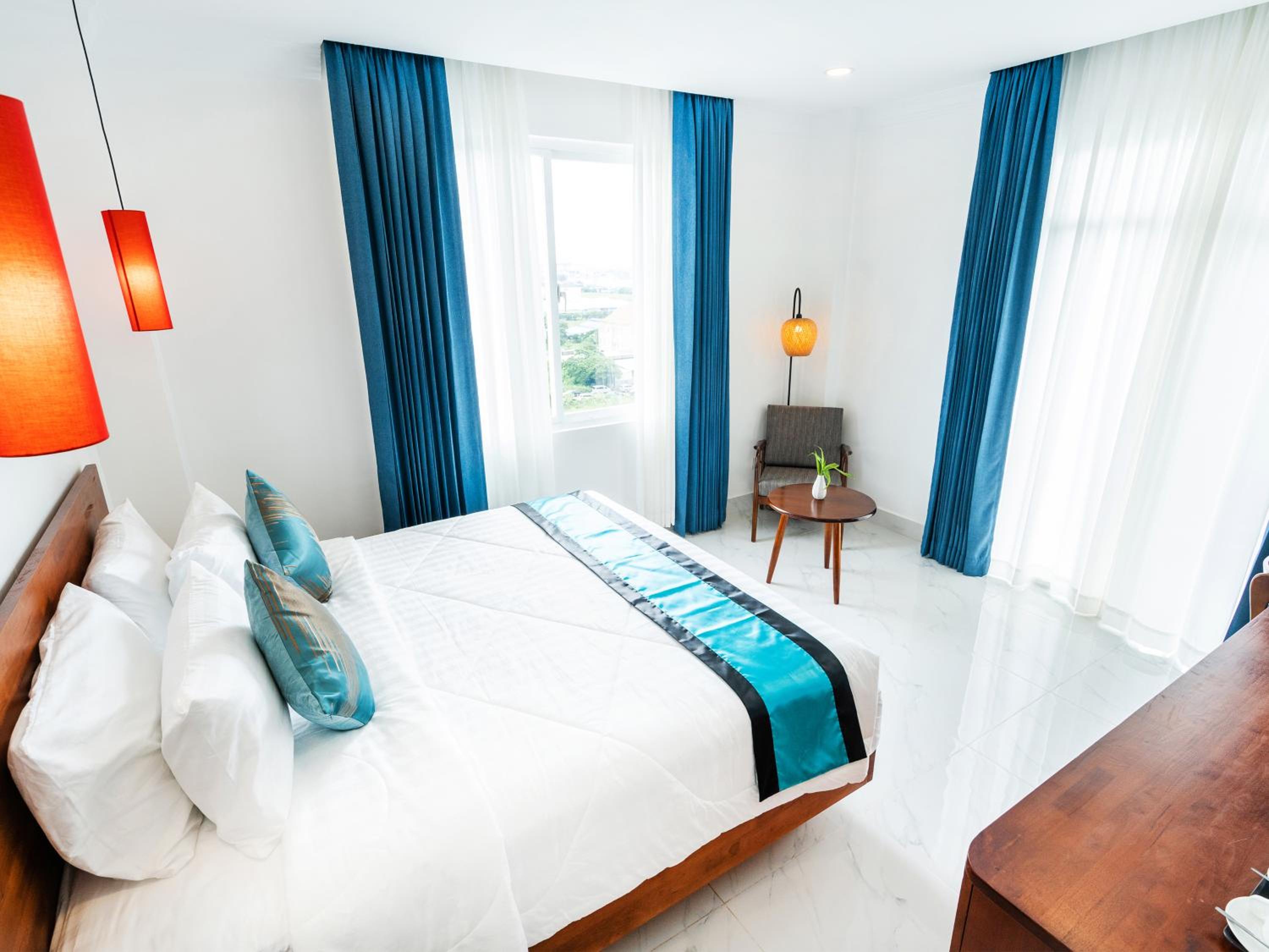 Deluxe Double with Pool View  - Photo 1