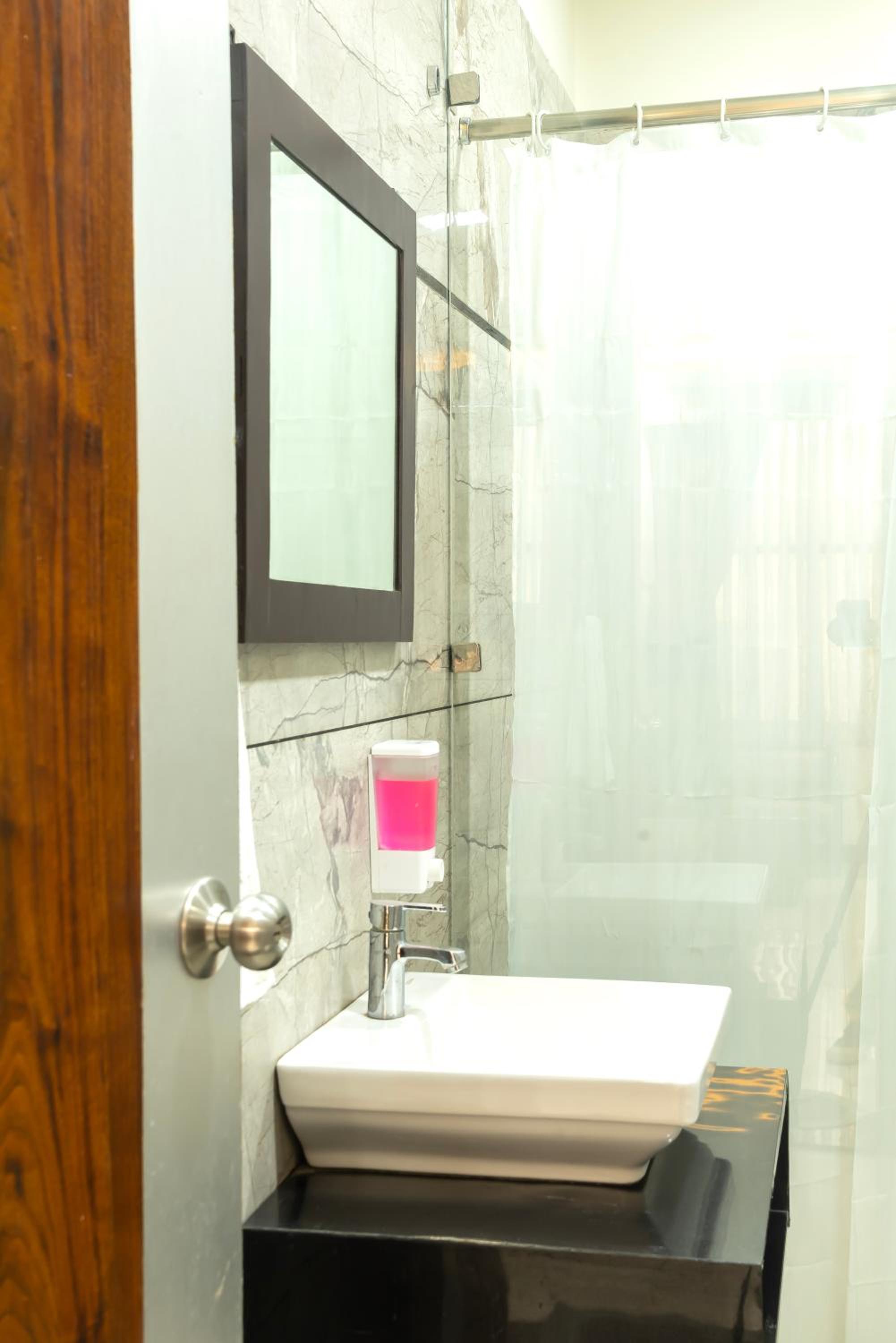Deluxe Suite photo 2