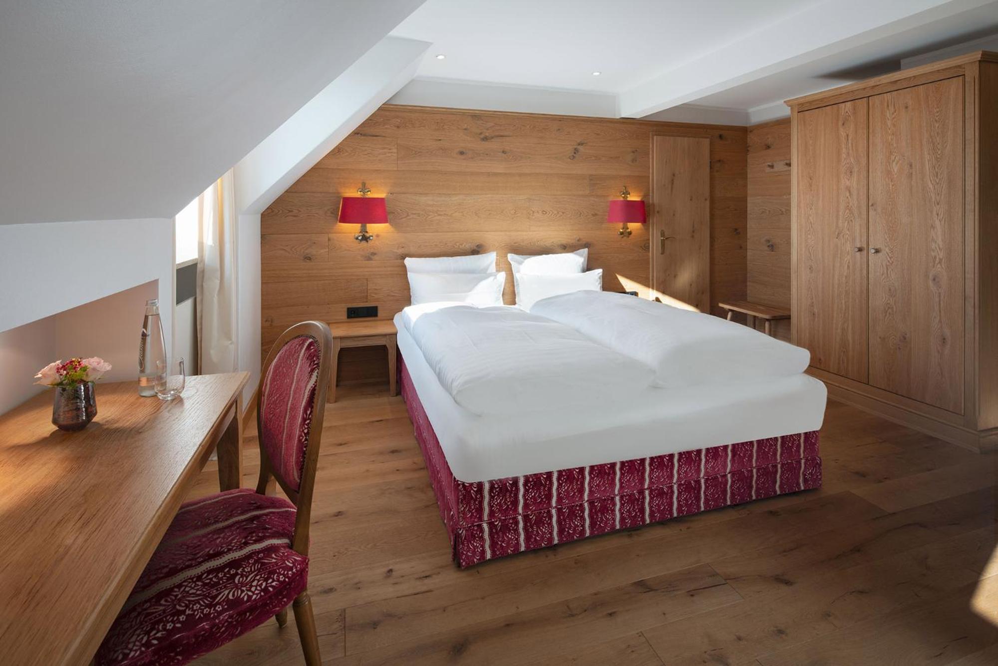 Standard Double or Twin Room - Photo 4