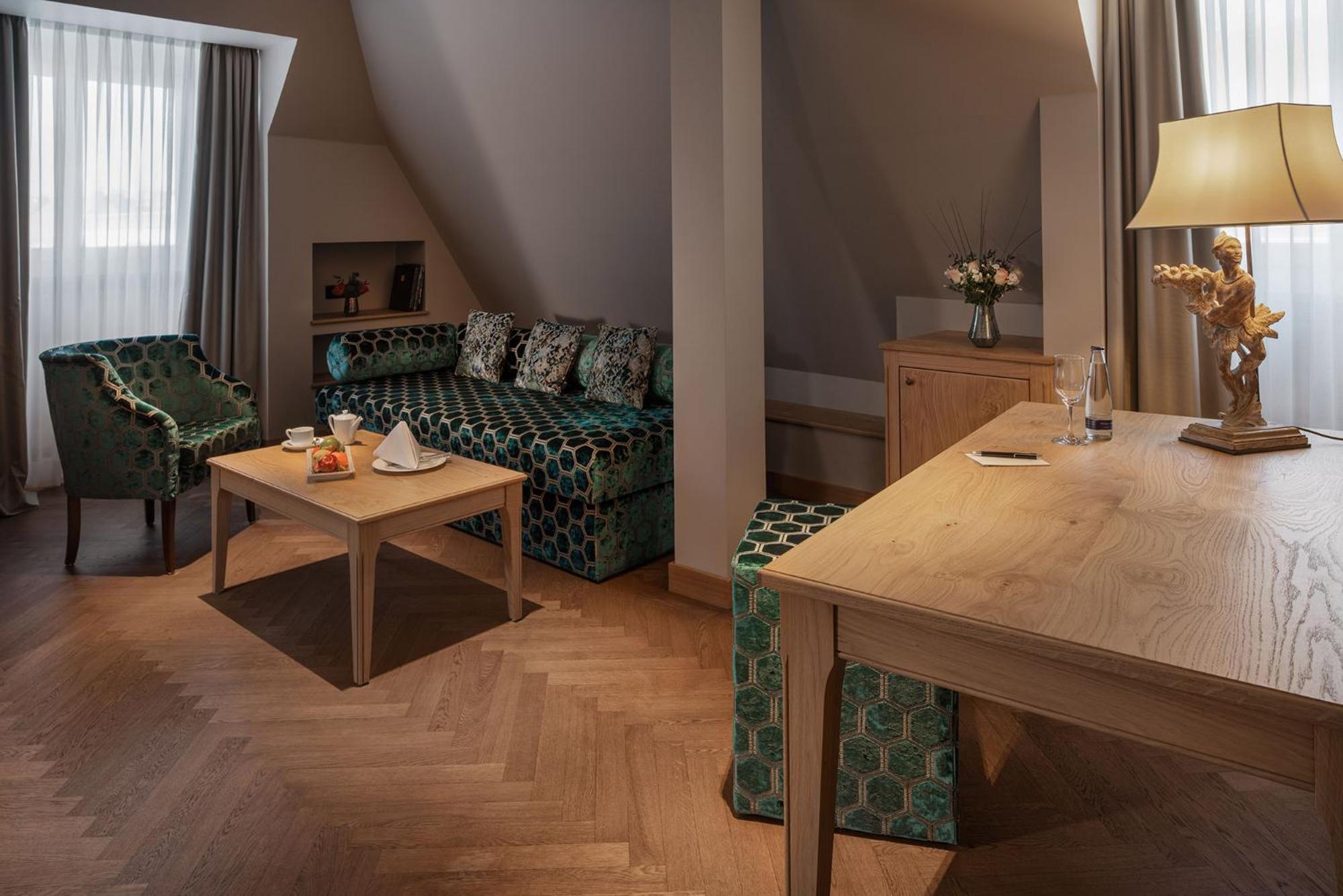 Junior Suite - Photo 2
