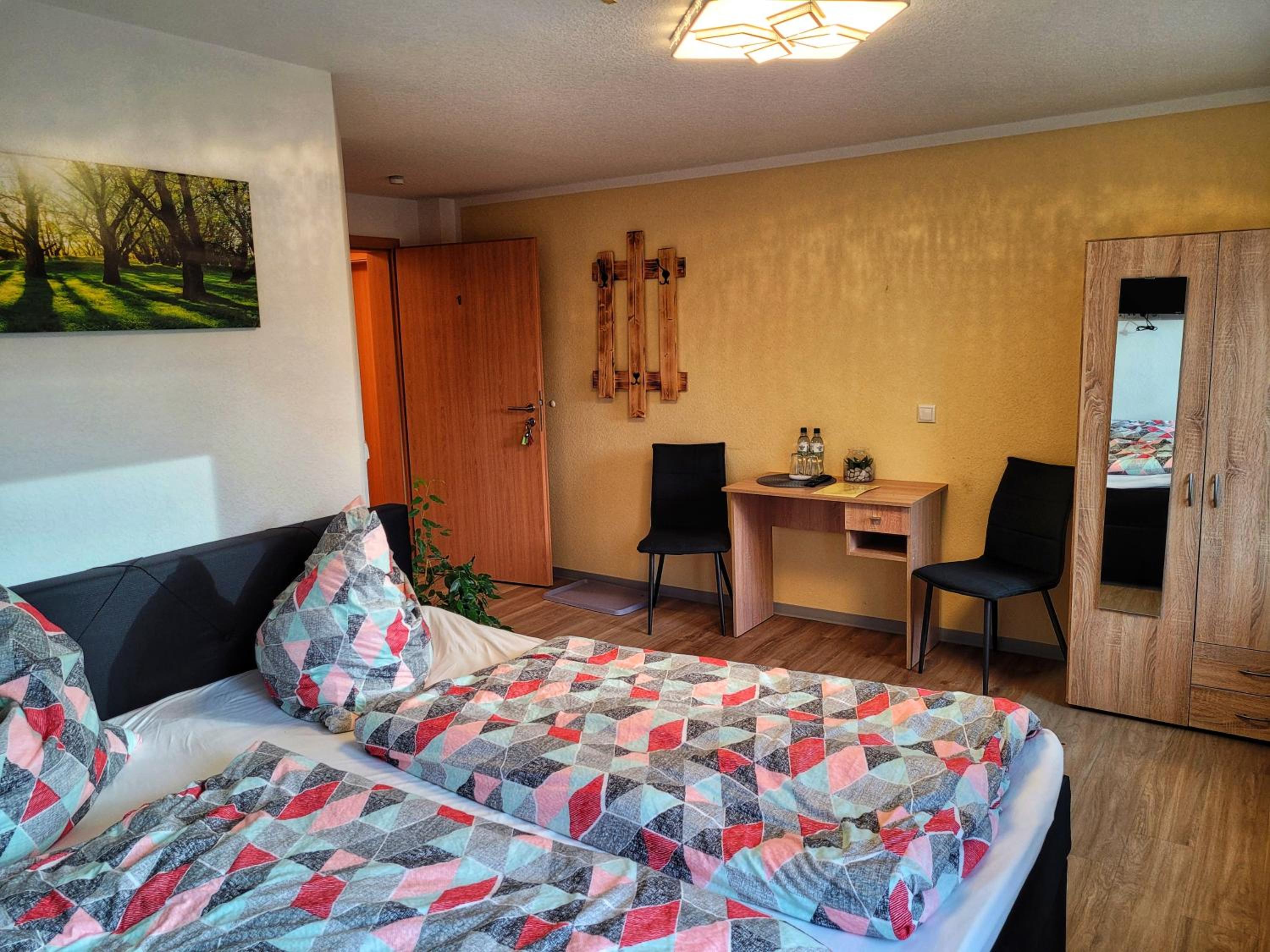 Double or Twin Room photo 2