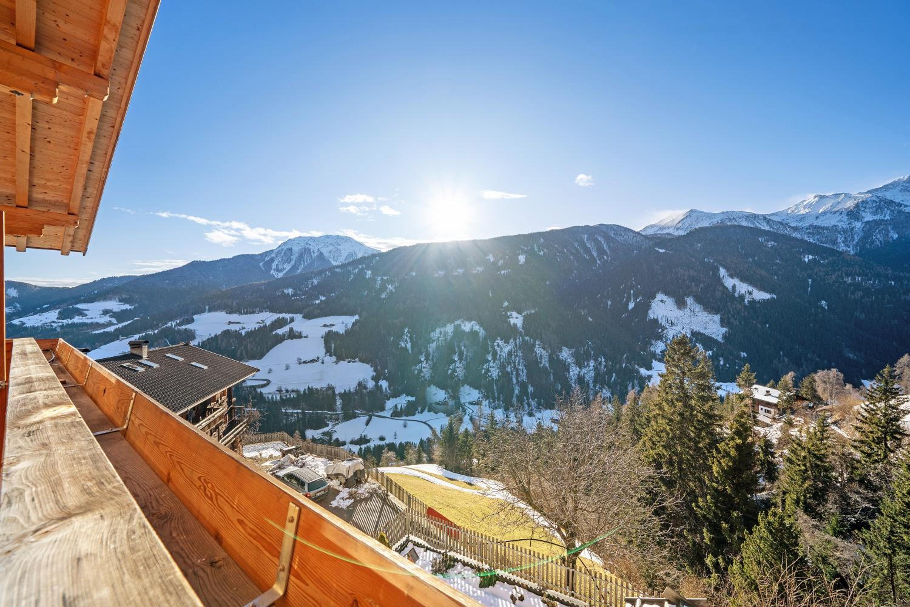 Two-Bedroom Deluxe Apartment with Garden View photo 3