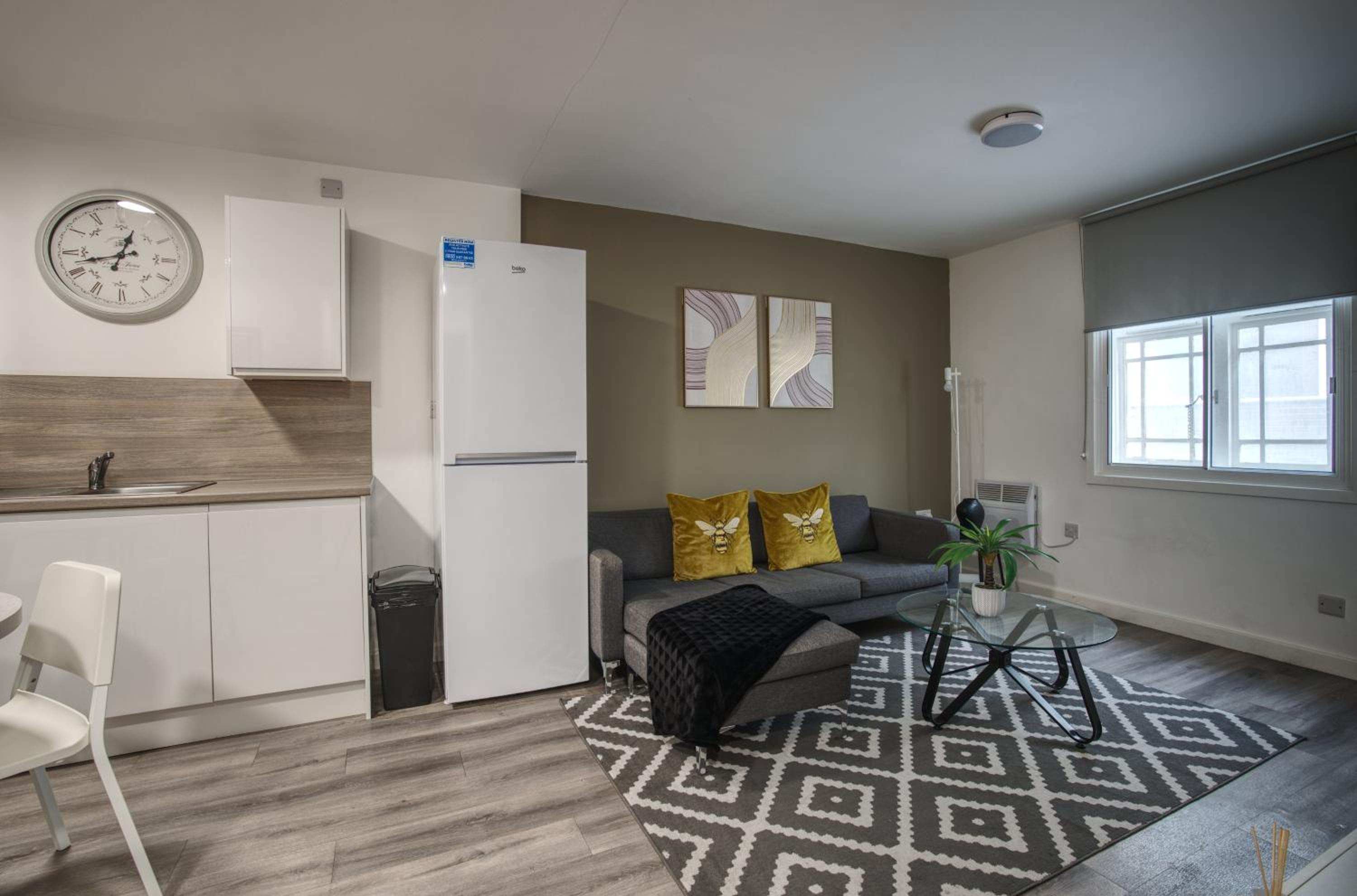 Two-Bedroom Apartment photo 2