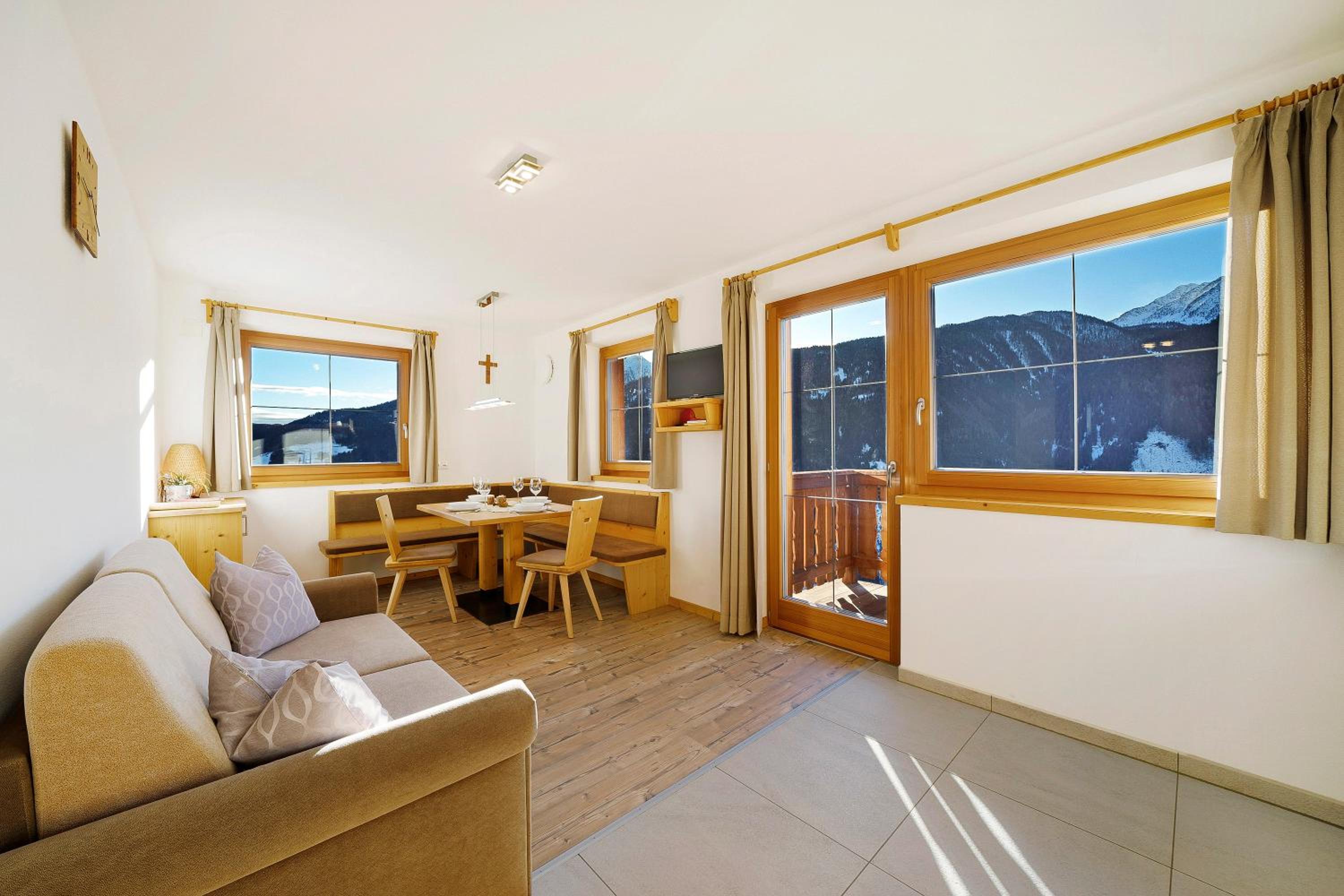 Two-Bedroom Deluxe Apartment with Garden View