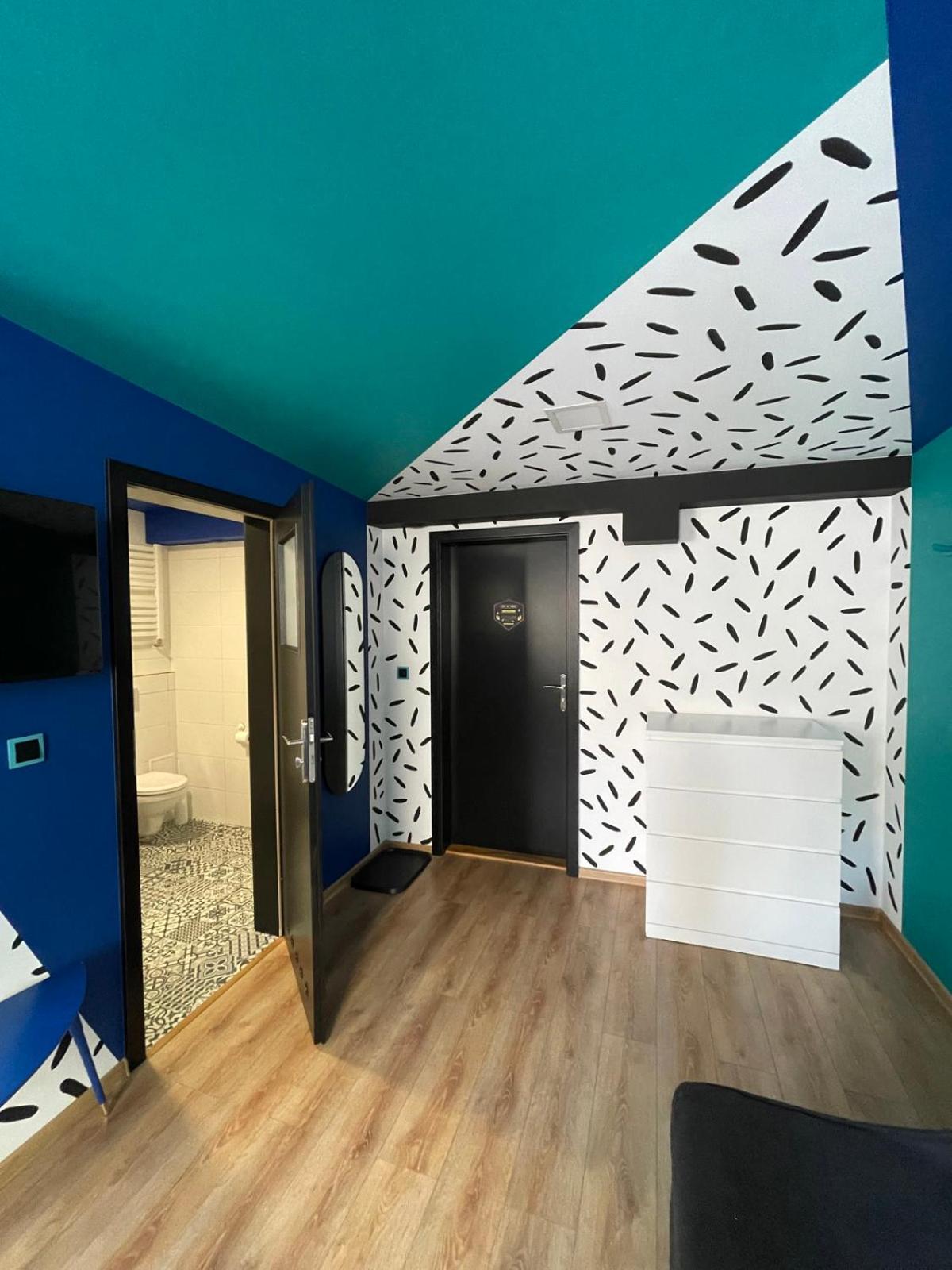 Deluxe Double or Twin Room - Photo 3