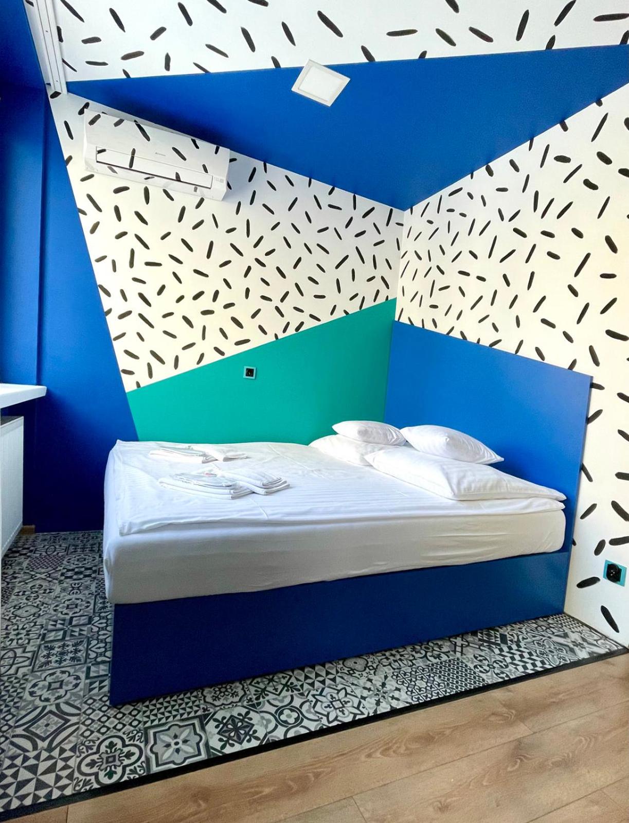 Deluxe Double or Twin Room - Photo 6