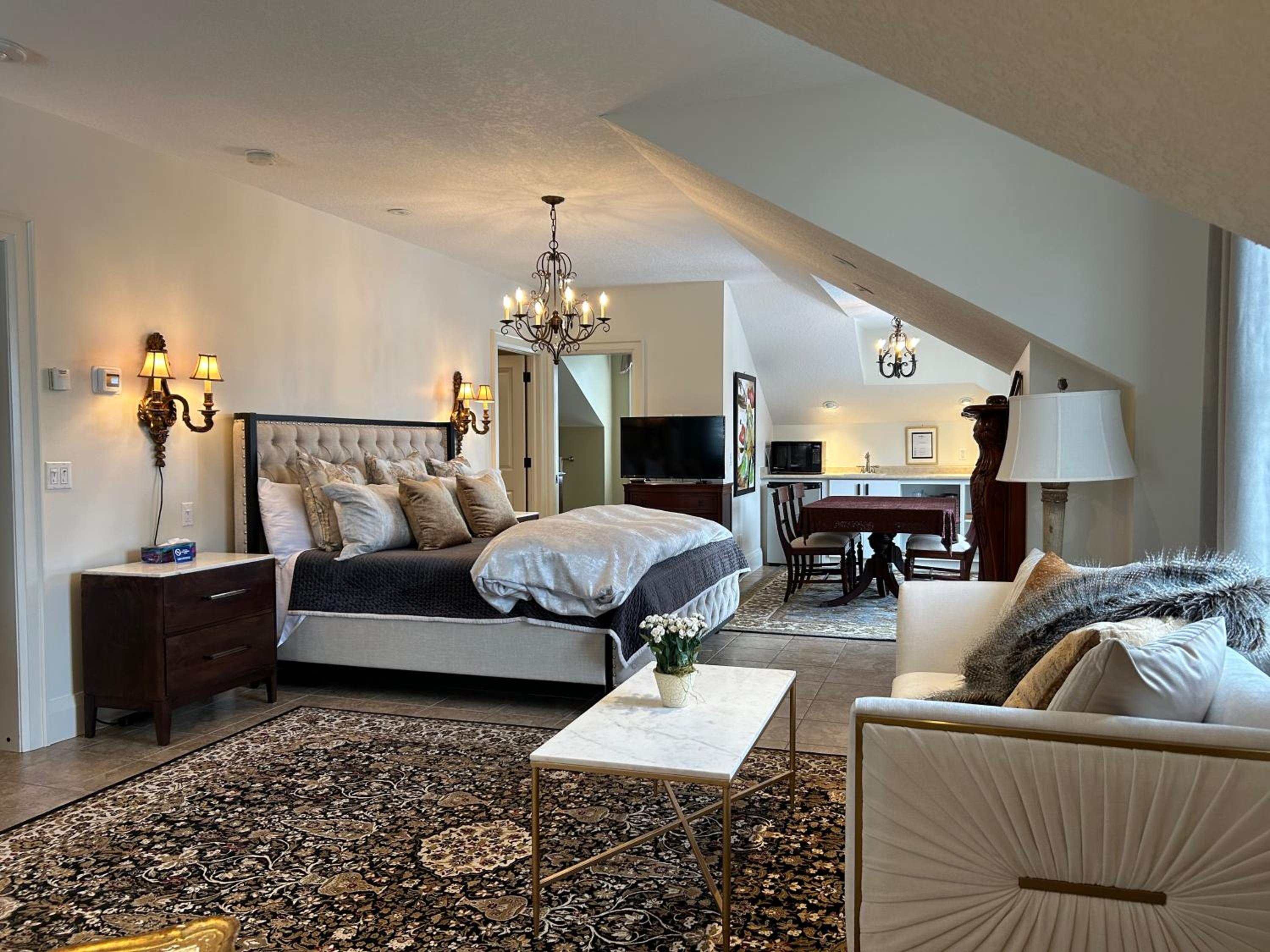 Two-Bedroom Suite