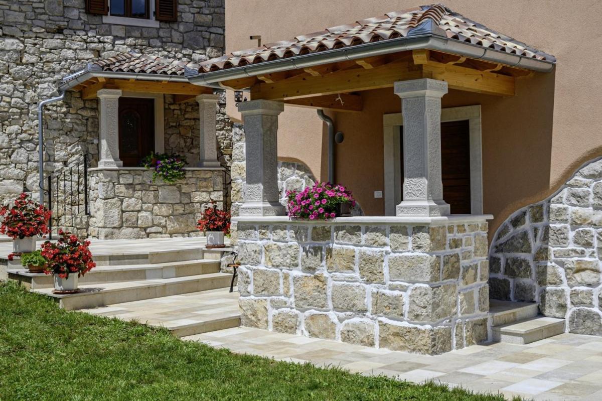 Villa with Private Pool photo 3